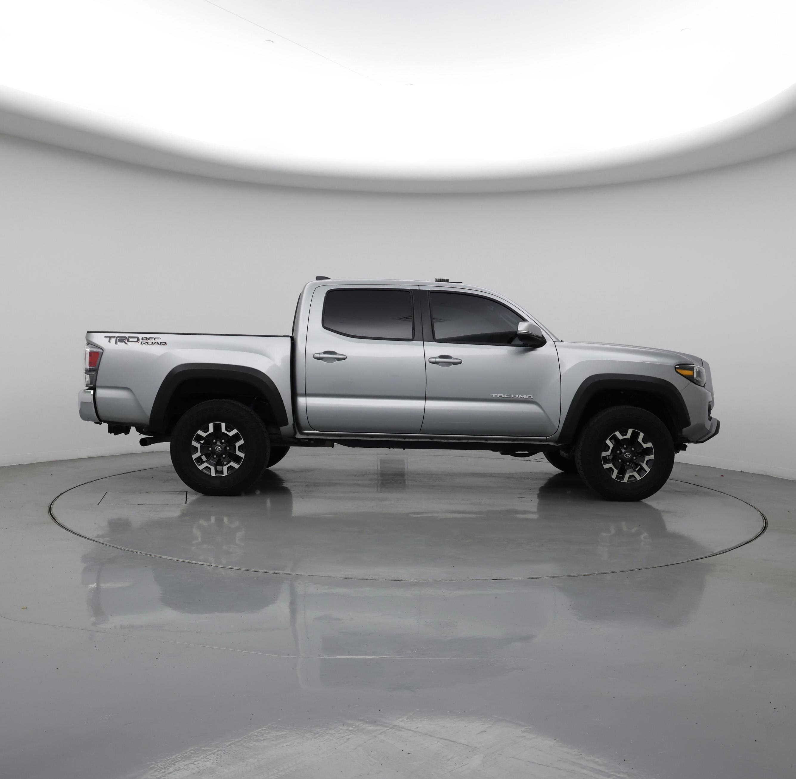 Thumbnail: 2023 Toyota Tacoma - 7