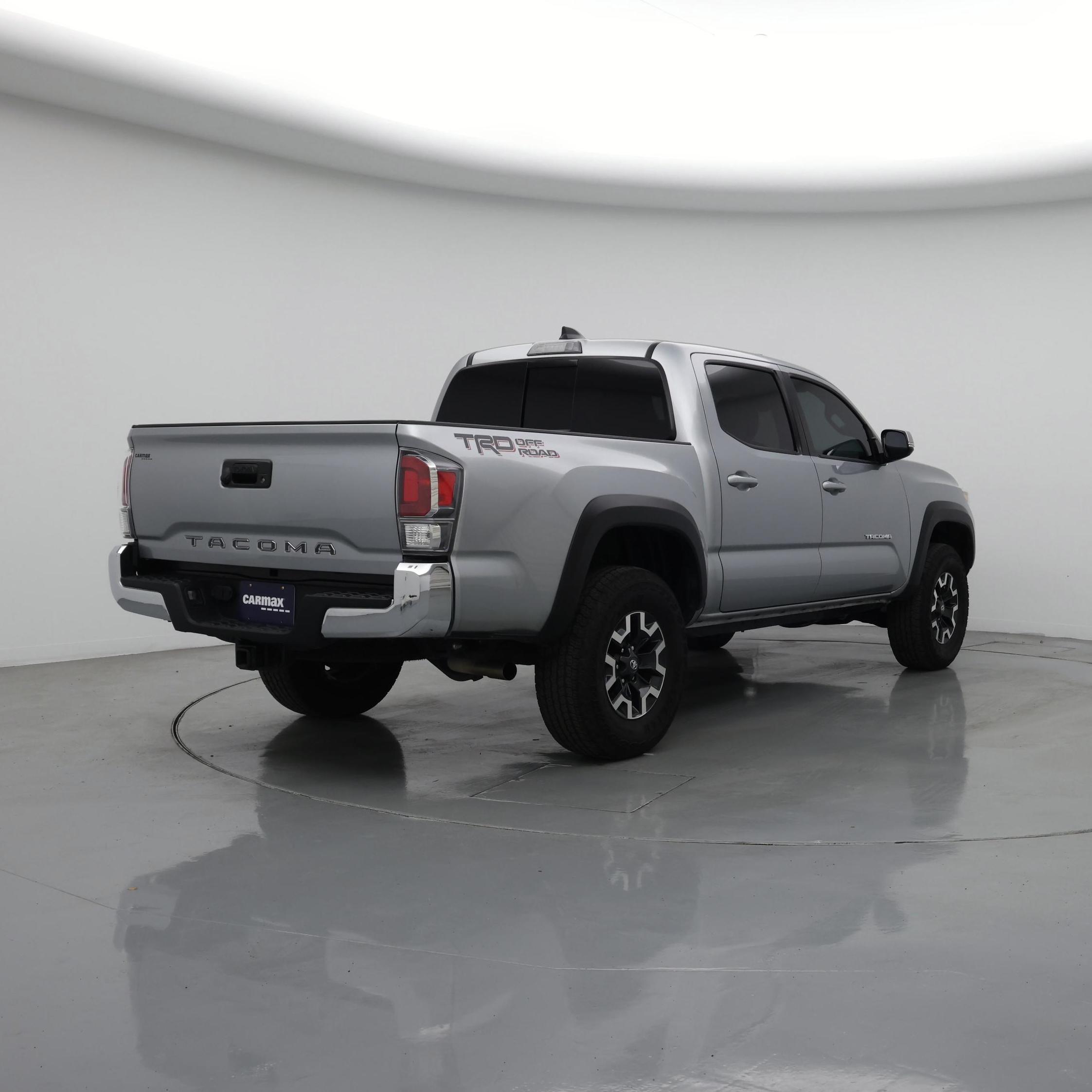 Thumbnail: 2023 Toyota Tacoma - 8
