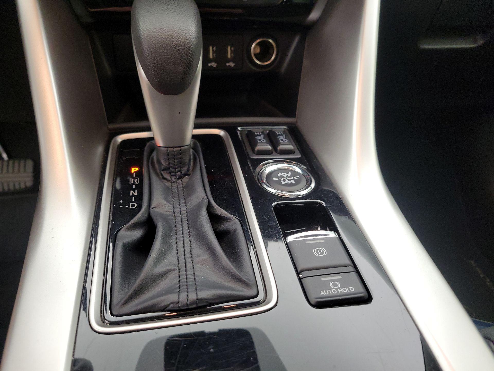 Thumbnail: 2025 Mitsubishi Eclipse Cross - 18