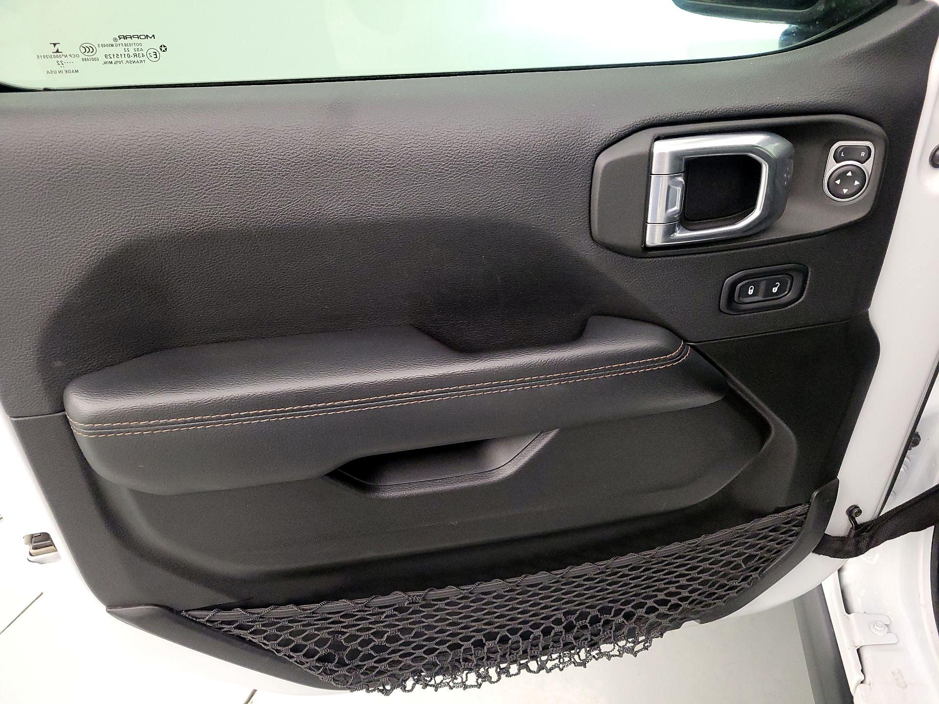 Thumbnail: 2022 Jeep Wrangler - 12