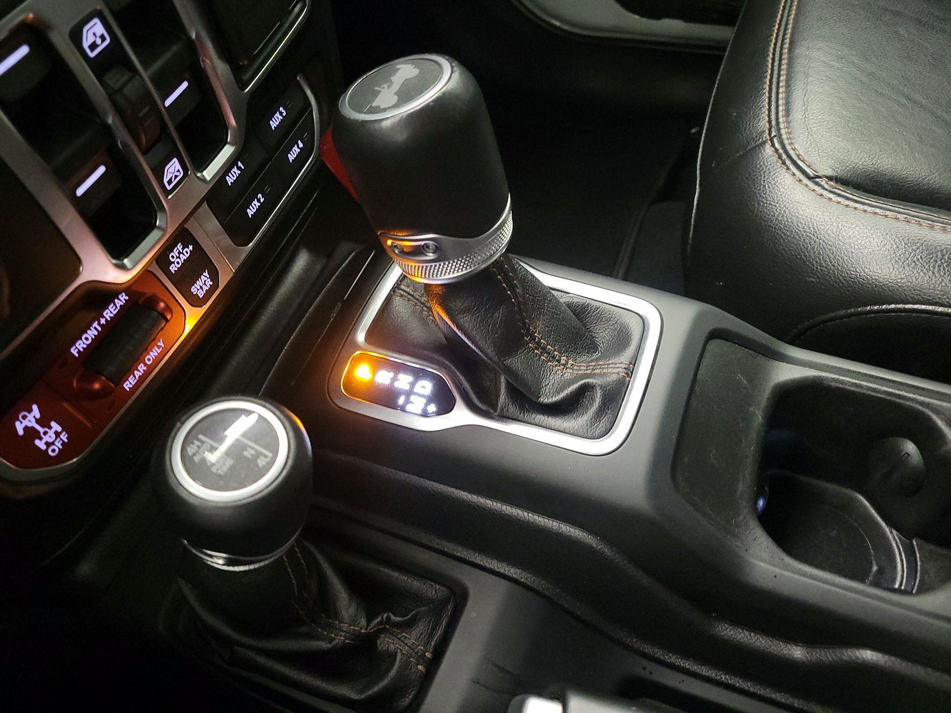 Thumbnail: 2022 Jeep Wrangler - 17