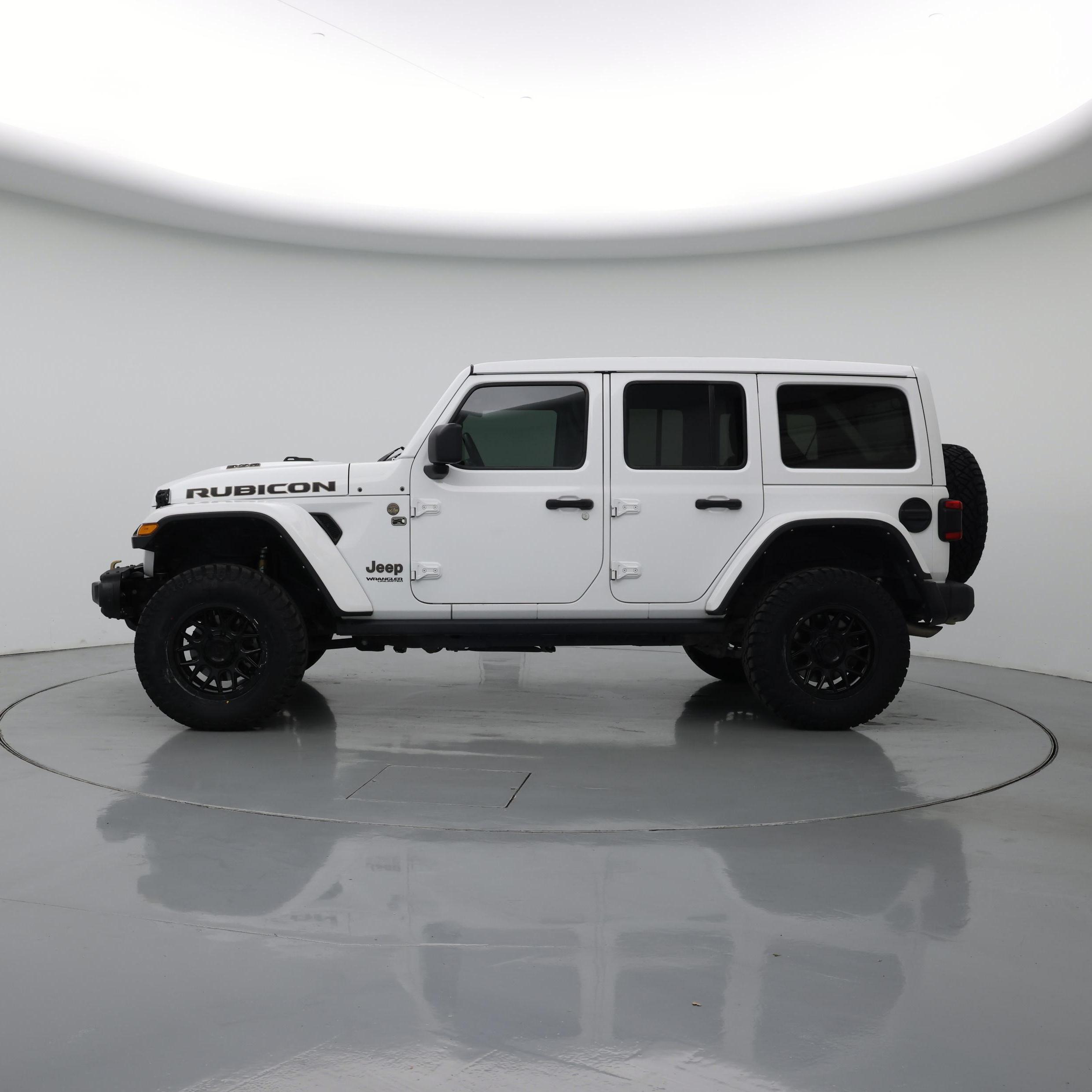 Thumbnail: 2022 Jeep Wrangler - 3