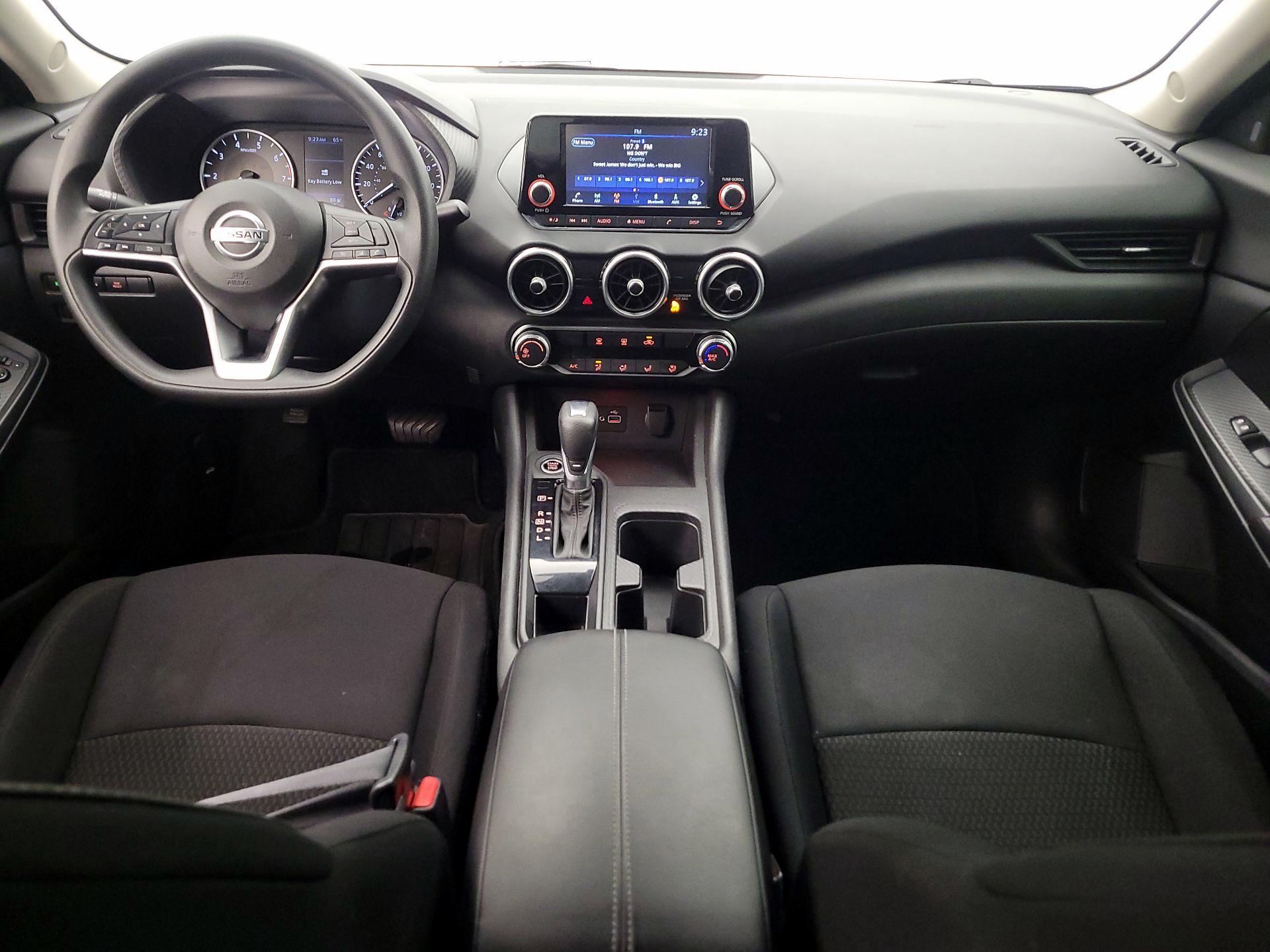 Thumbnail: 2022 Nissan Sentra - 9