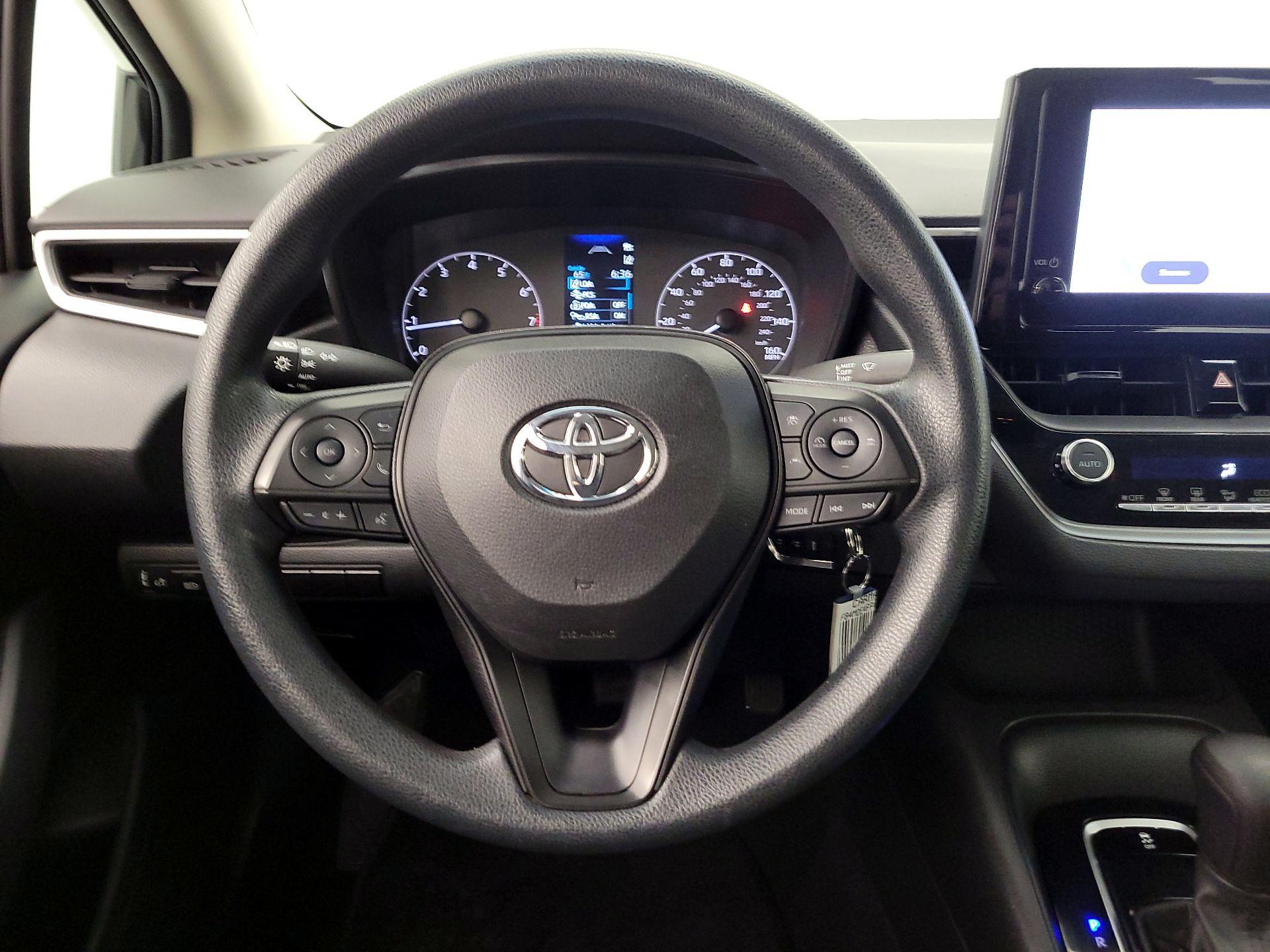 Thumbnail: 2023 Toyota Corolla - 10