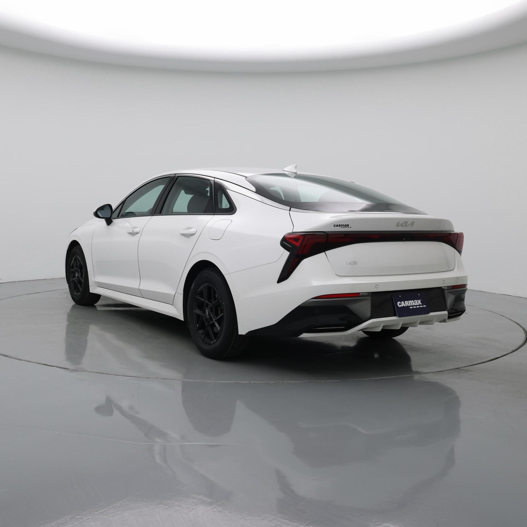 Thumbnail: 2025 Kia K5 - 2