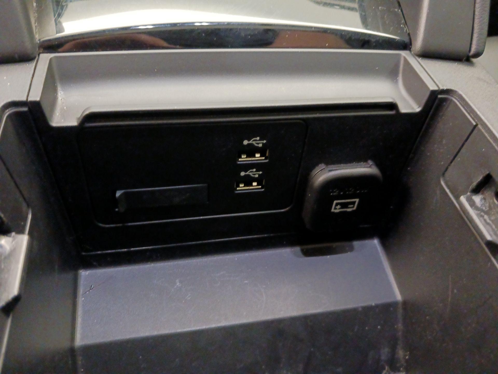 Thumbnail: 2022 Mazda Mazda3 - 19