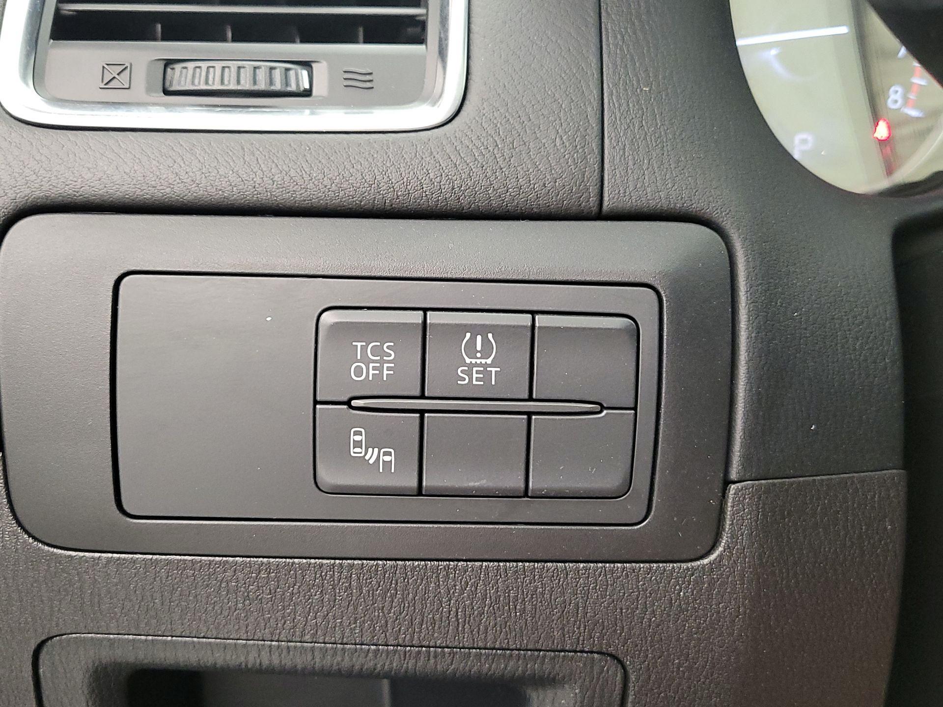 Thumbnail: 2016 Mazda CX-5 - 13