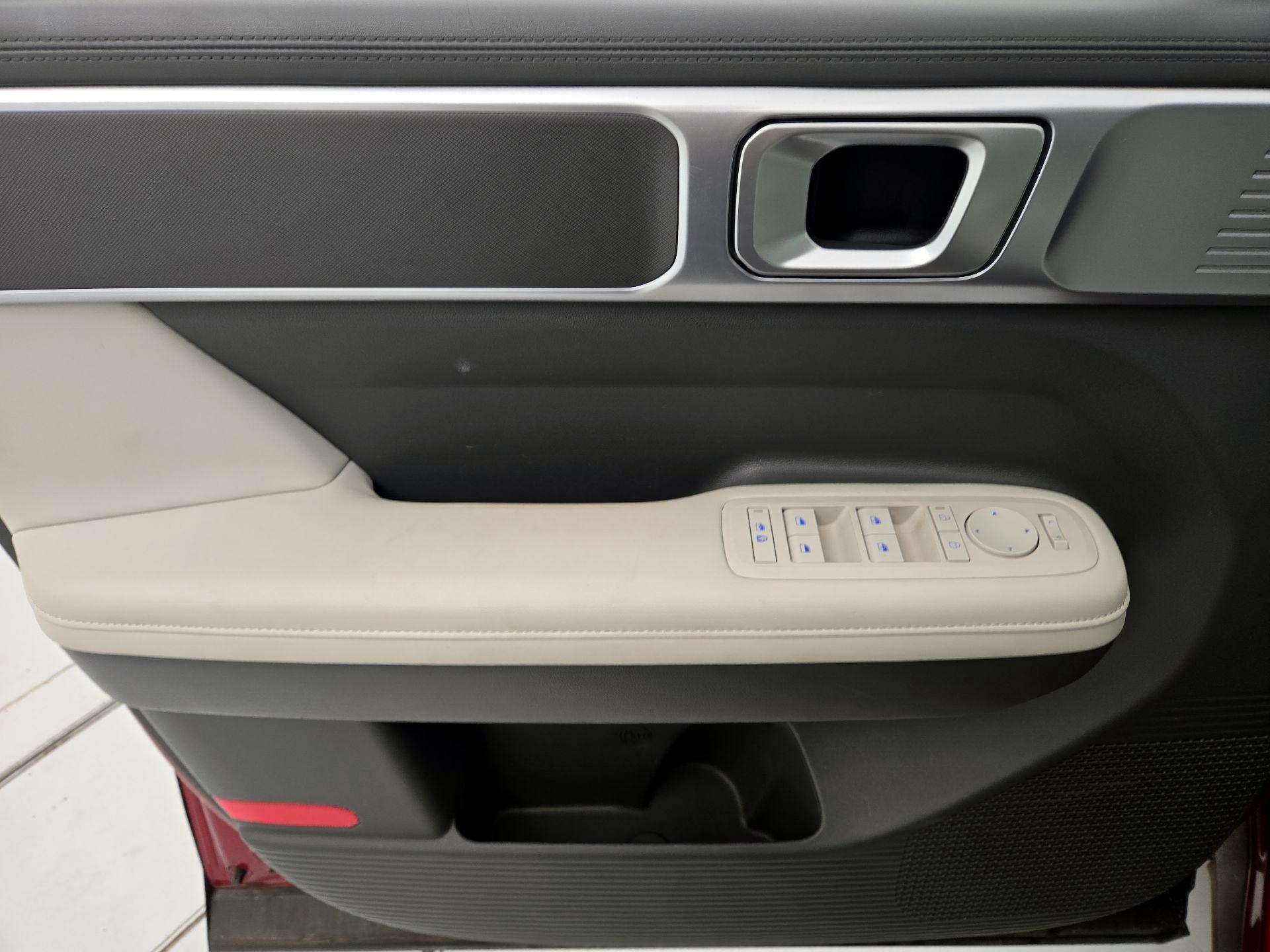 Thumbnail: 2025 Hyundai Santa Fe - 12