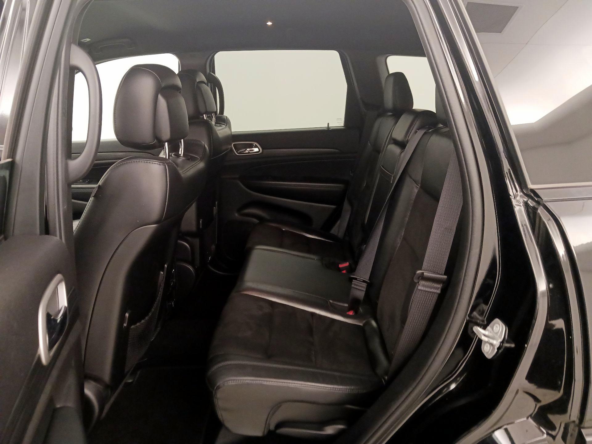 Thumbnail: 2019 Jeep Grand Cherokee - 19