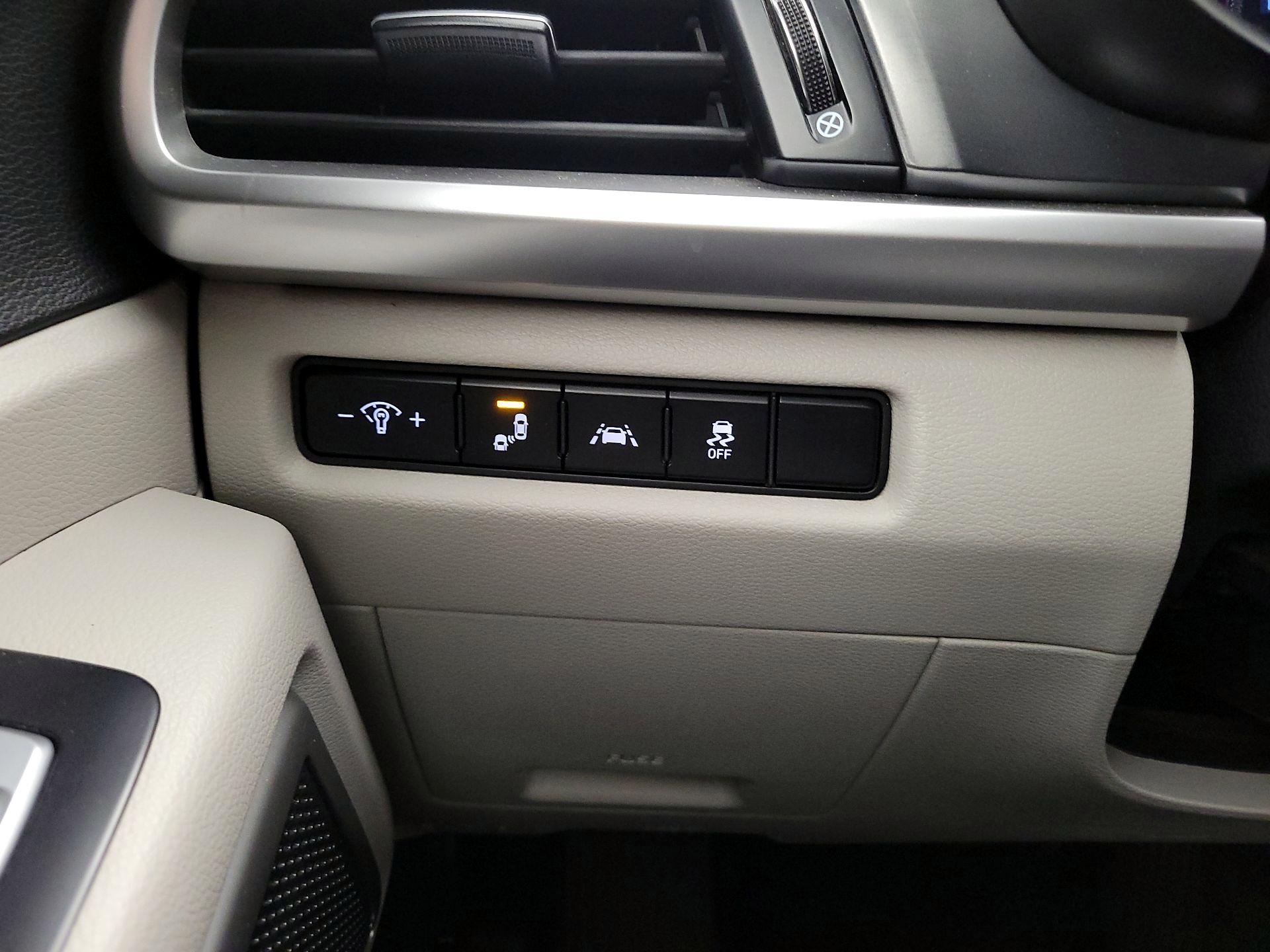 Thumbnail: 2021 Kia Telluride - 13