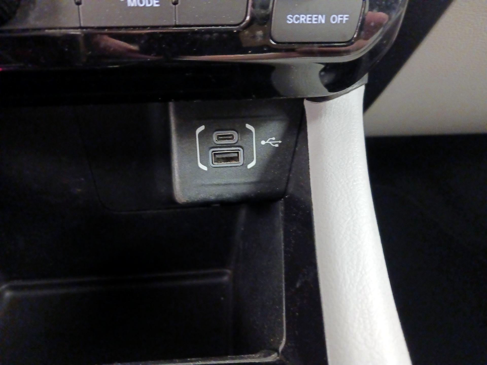 Thumbnail: 2022 Jeep Compass - 18