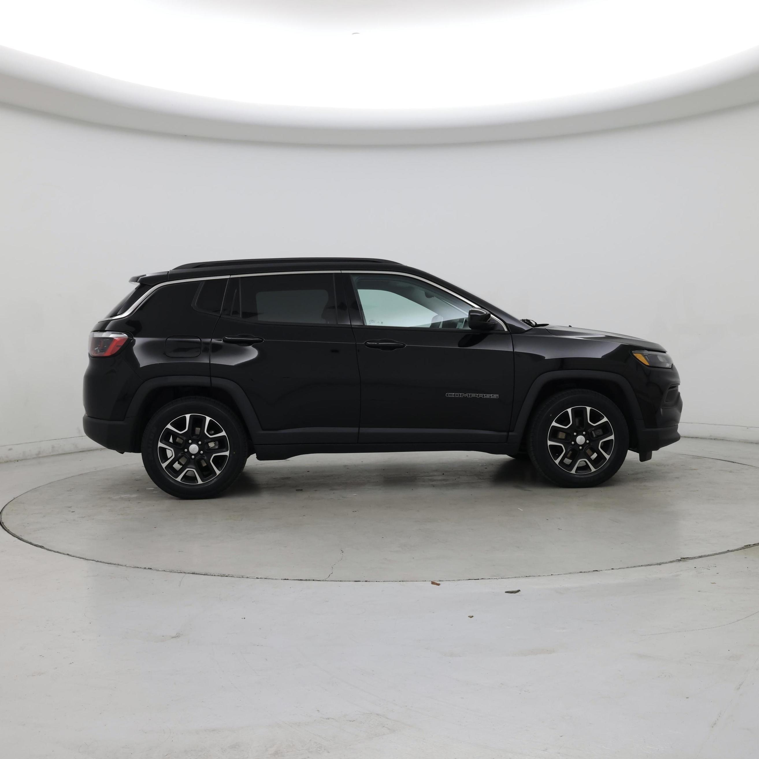 Thumbnail: 2022 Jeep Compass - 7
