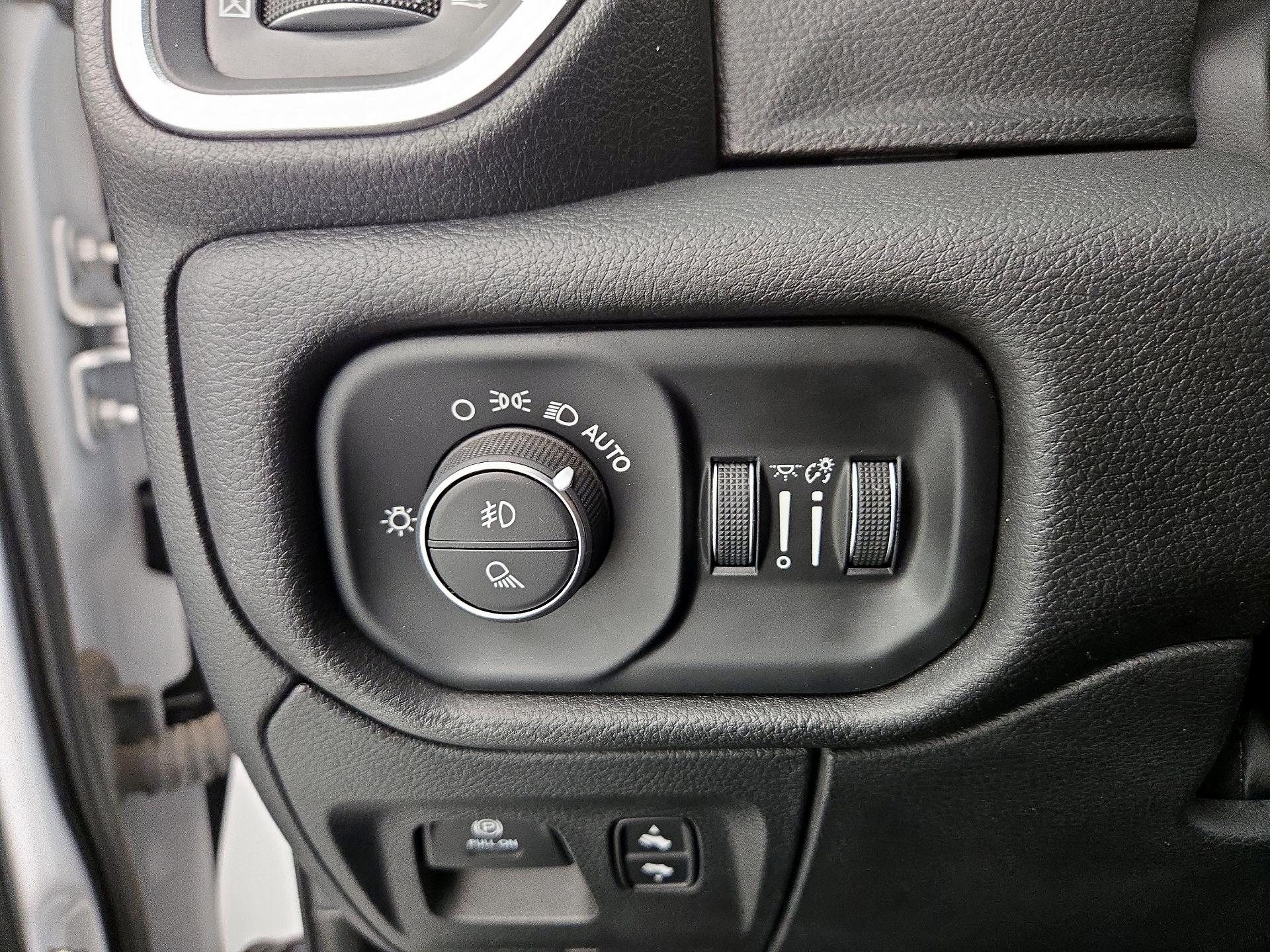 Thumbnail: 2023 RAM 1500 - 13