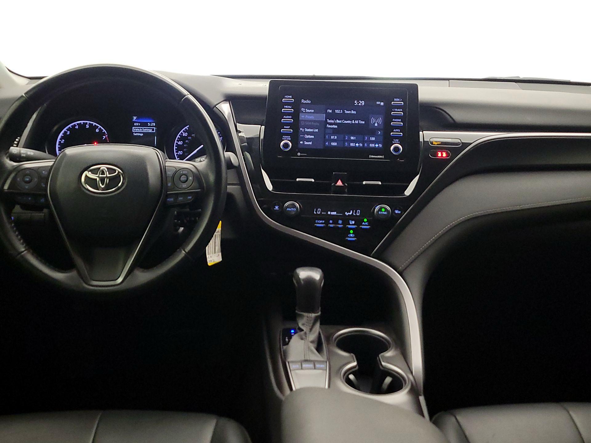 Thumbnail: 2023 Toyota Camry - 9