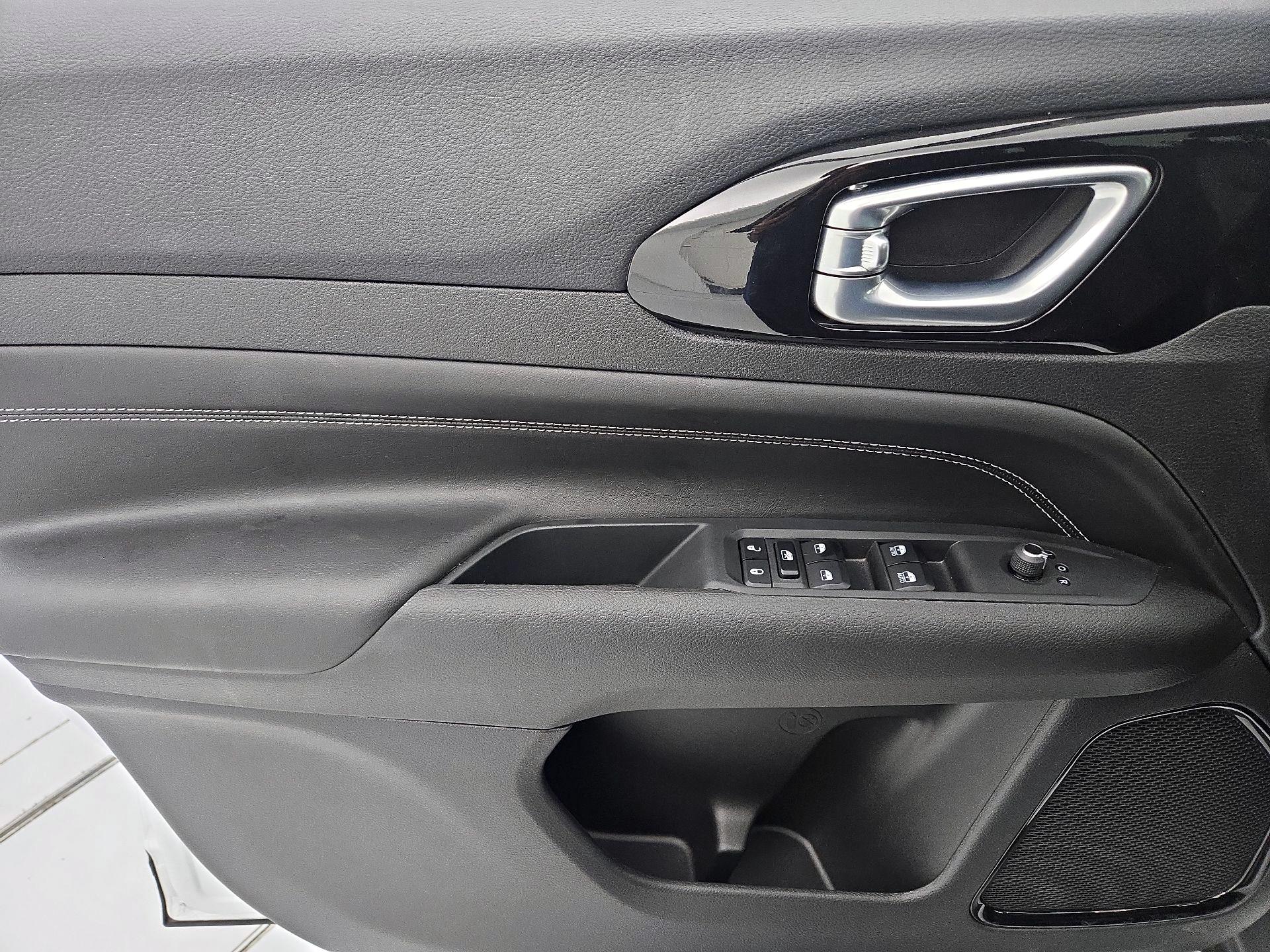 Thumbnail: 2024 Jeep Compass - 12