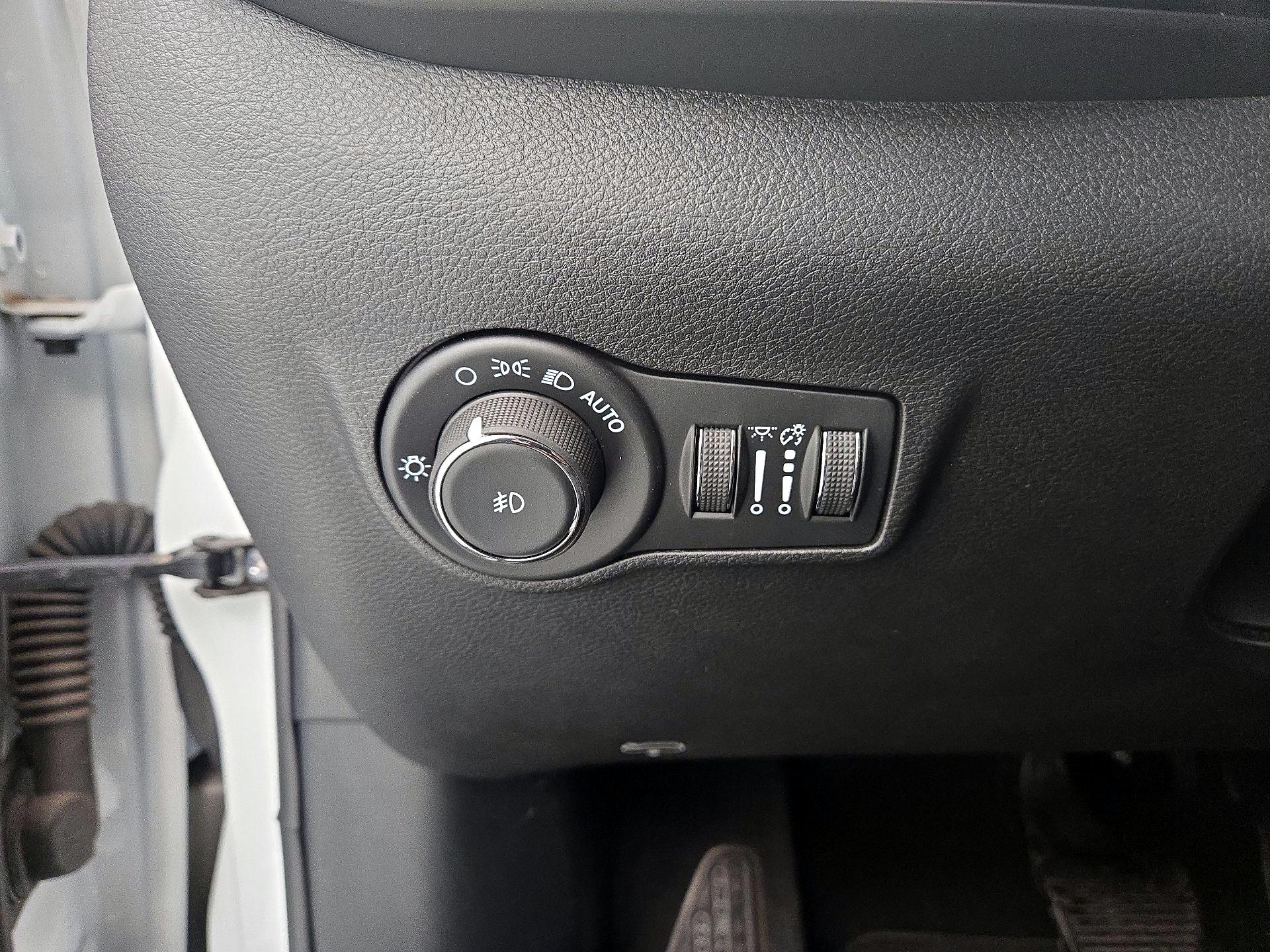 Thumbnail: 2024 Jeep Compass - 13