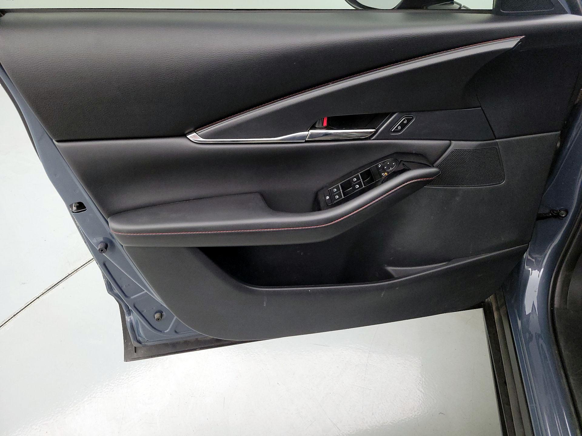 Thumbnail: 2023 Mazda CX-30 - 12