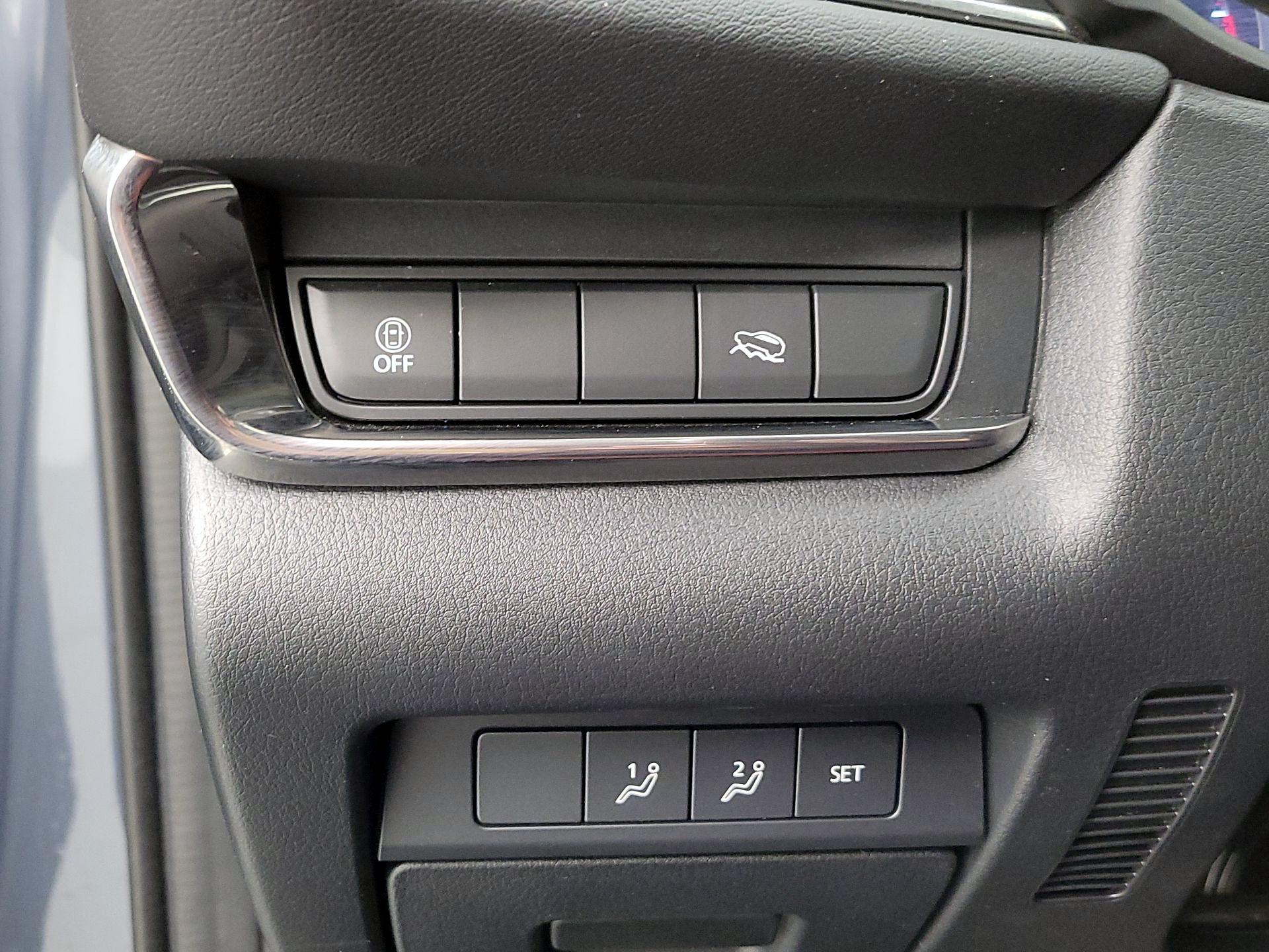 Thumbnail: 2023 Mazda CX-30 - 13