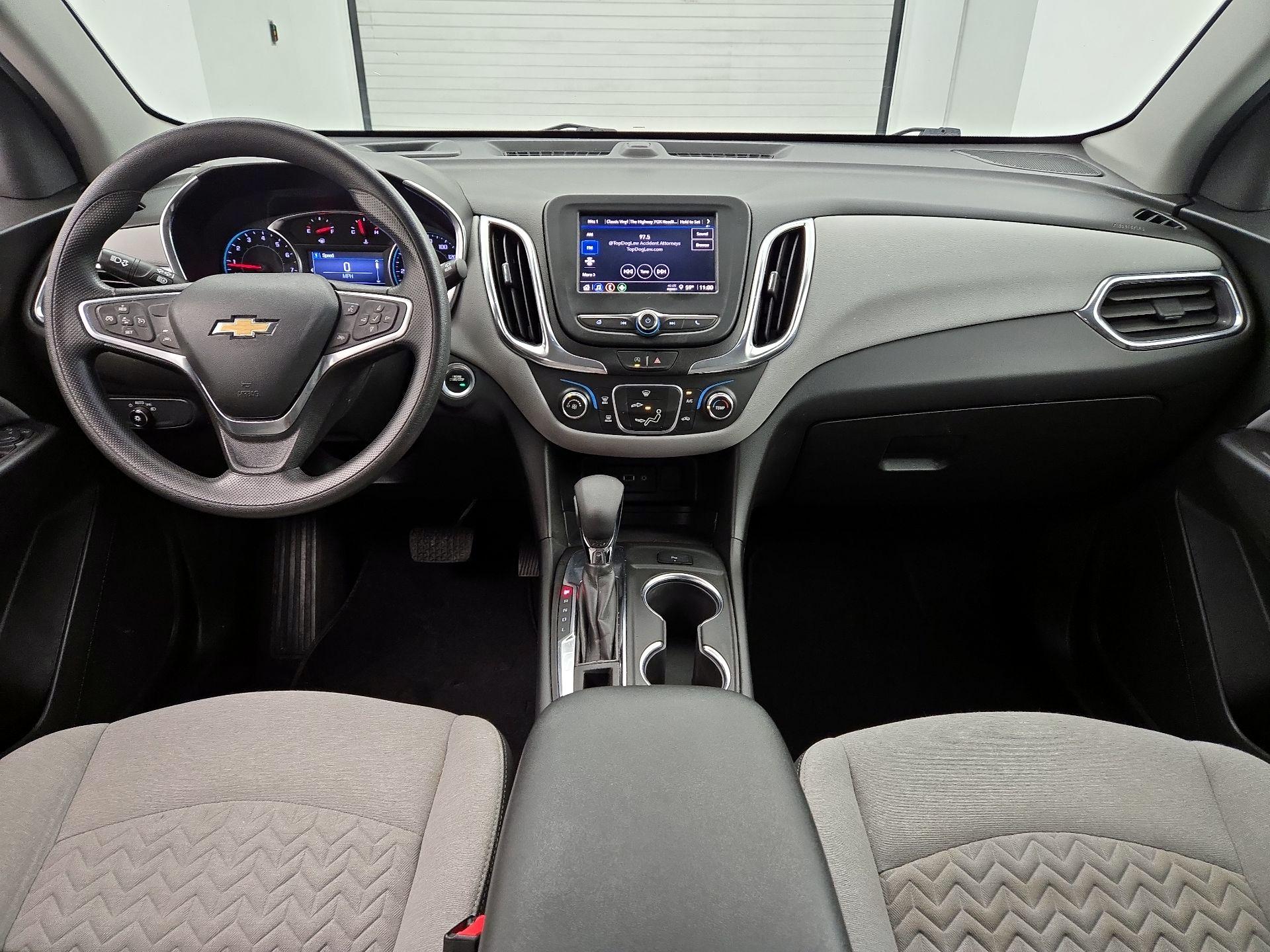Thumbnail: 2022 Chevrolet Equinox - 9