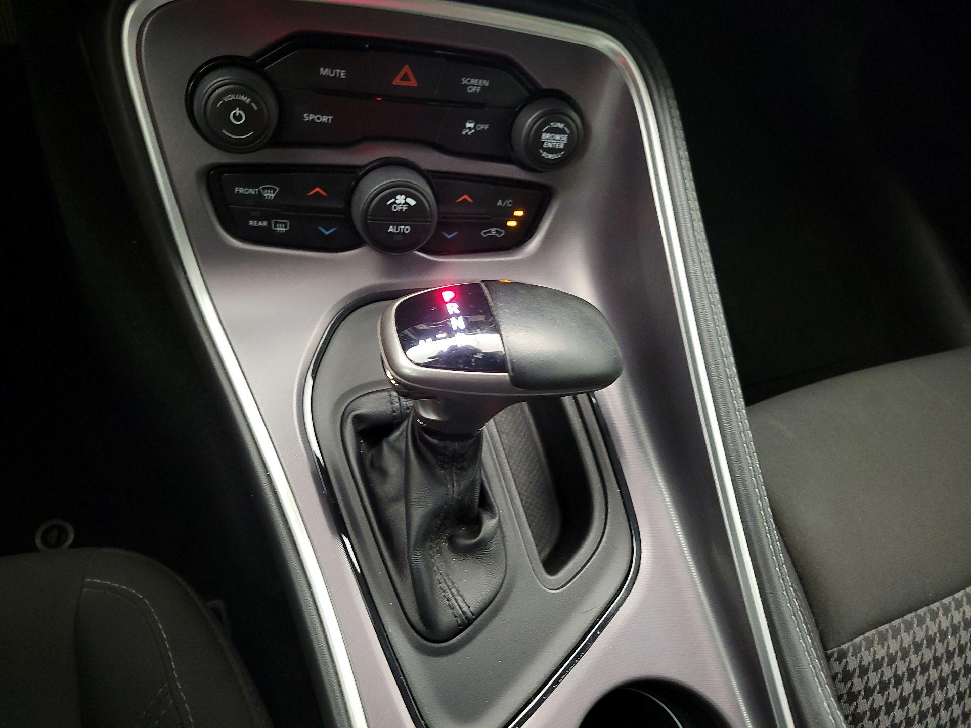 Thumbnail: 2020 Dodge Challenger - 15