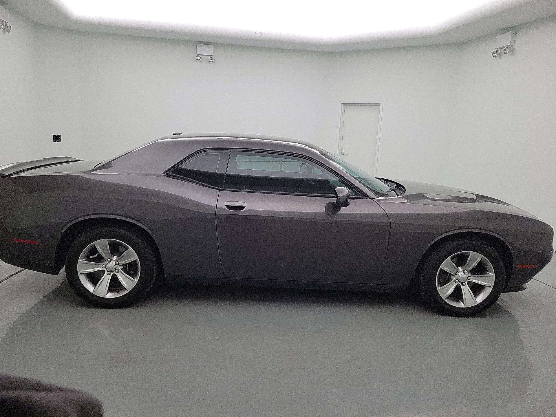 Thumbnail: 2020 Dodge Challenger - 4
