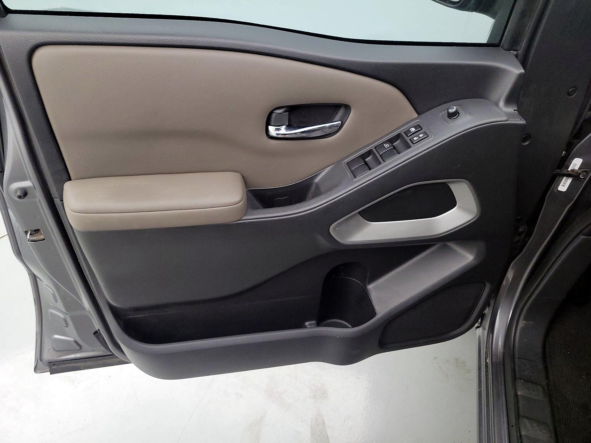 Thumbnail: 2022 Nissan Frontier - 12