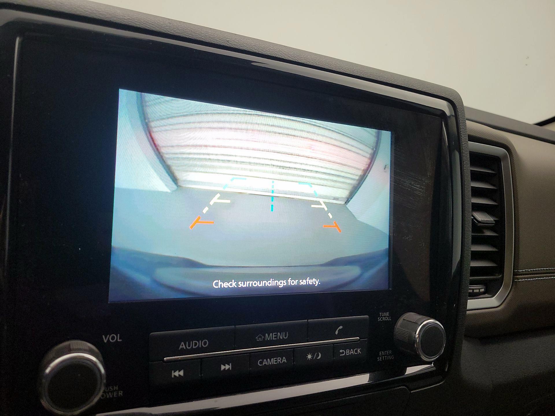 Thumbnail: 2022 Nissan Frontier - 14