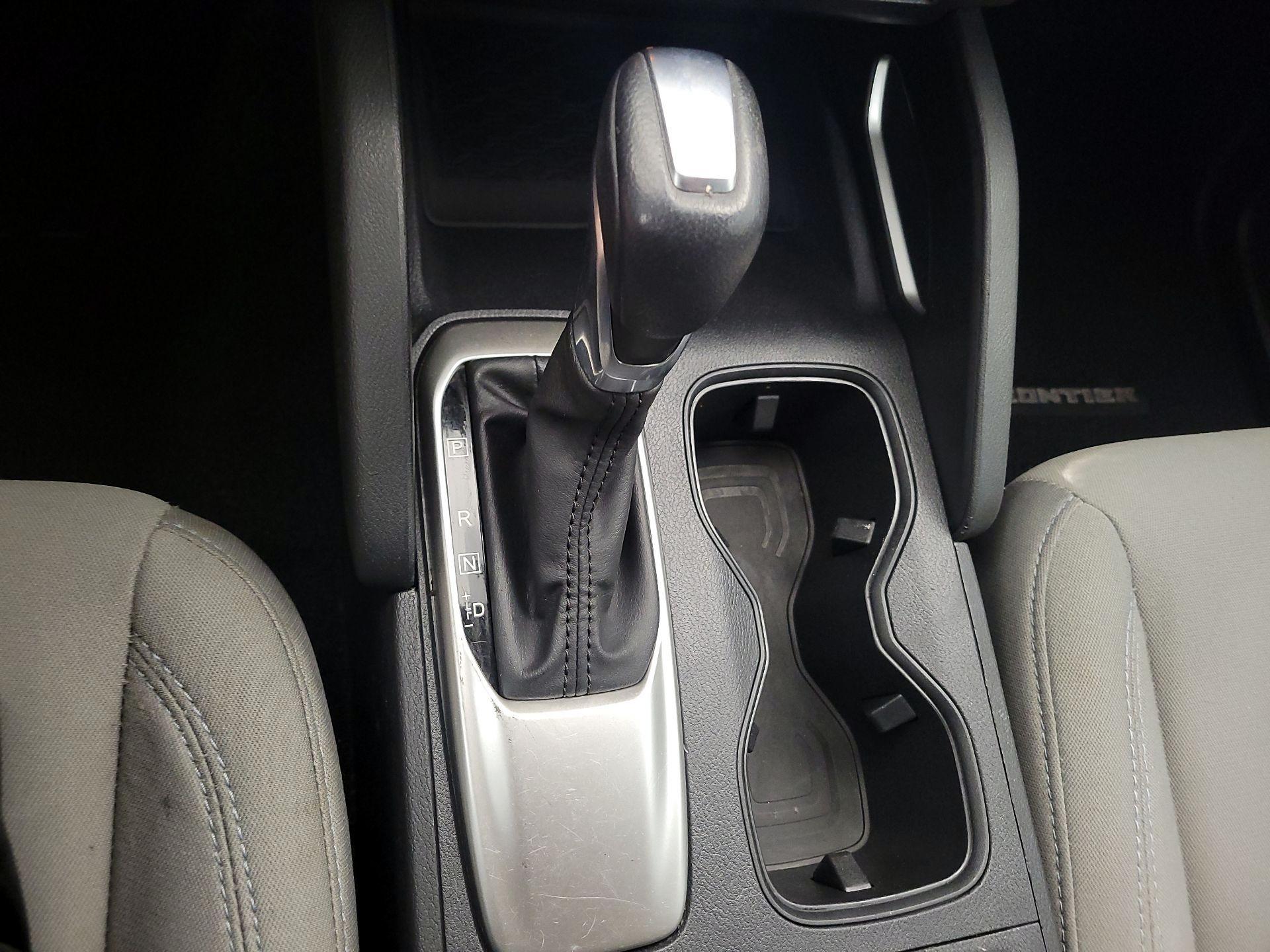 Thumbnail: 2022 Nissan Frontier - 17