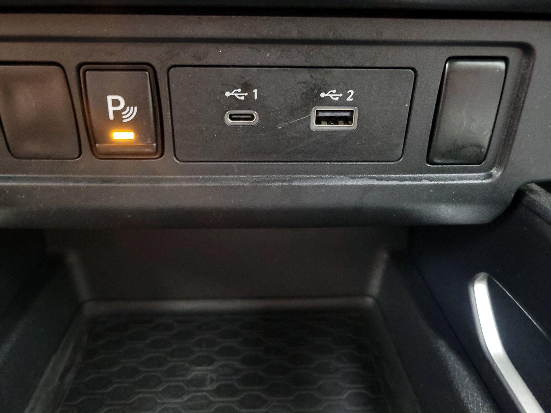 Thumbnail: 2022 Nissan Frontier - 18