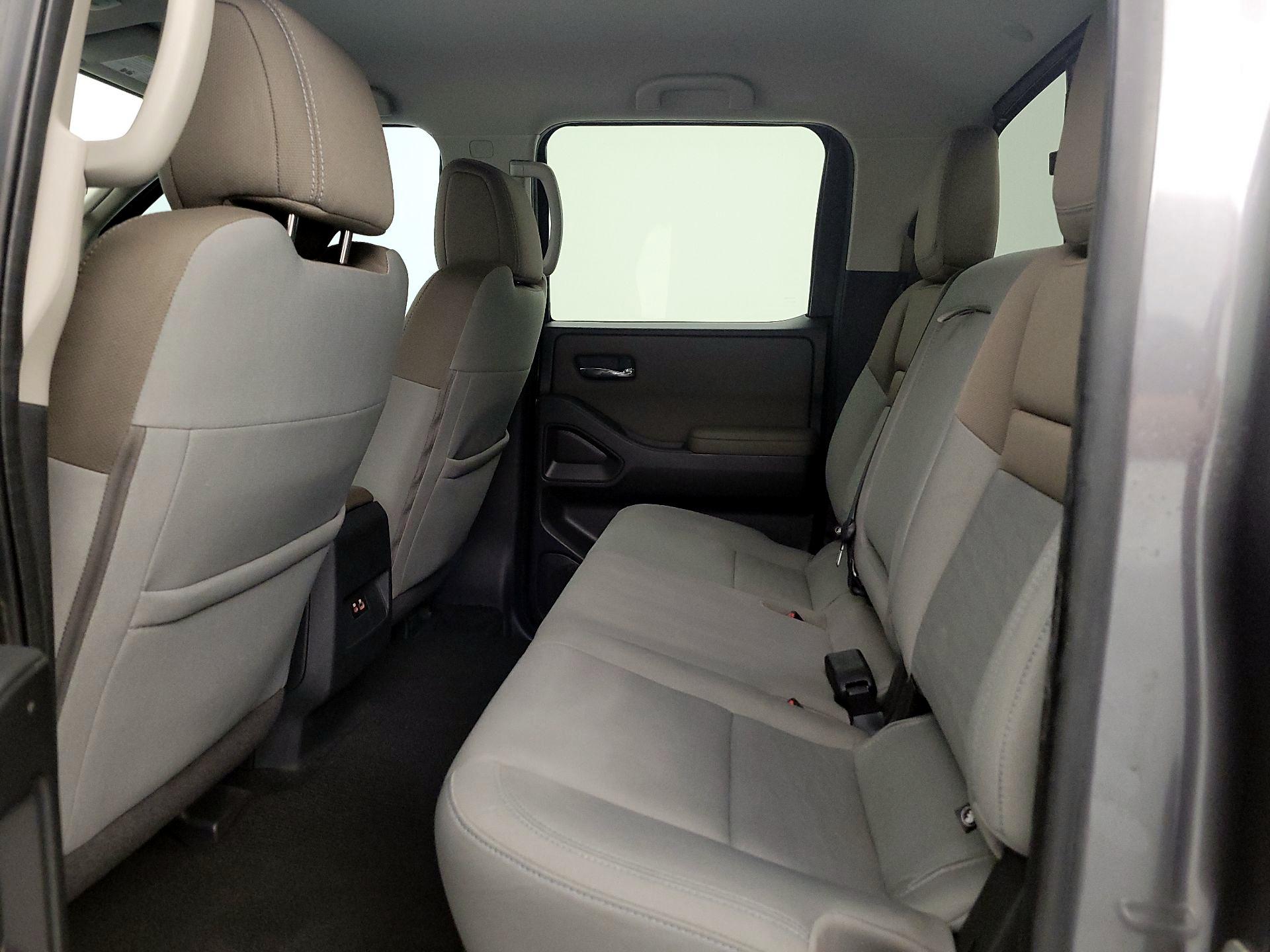 Thumbnail: 2022 Nissan Frontier - 19