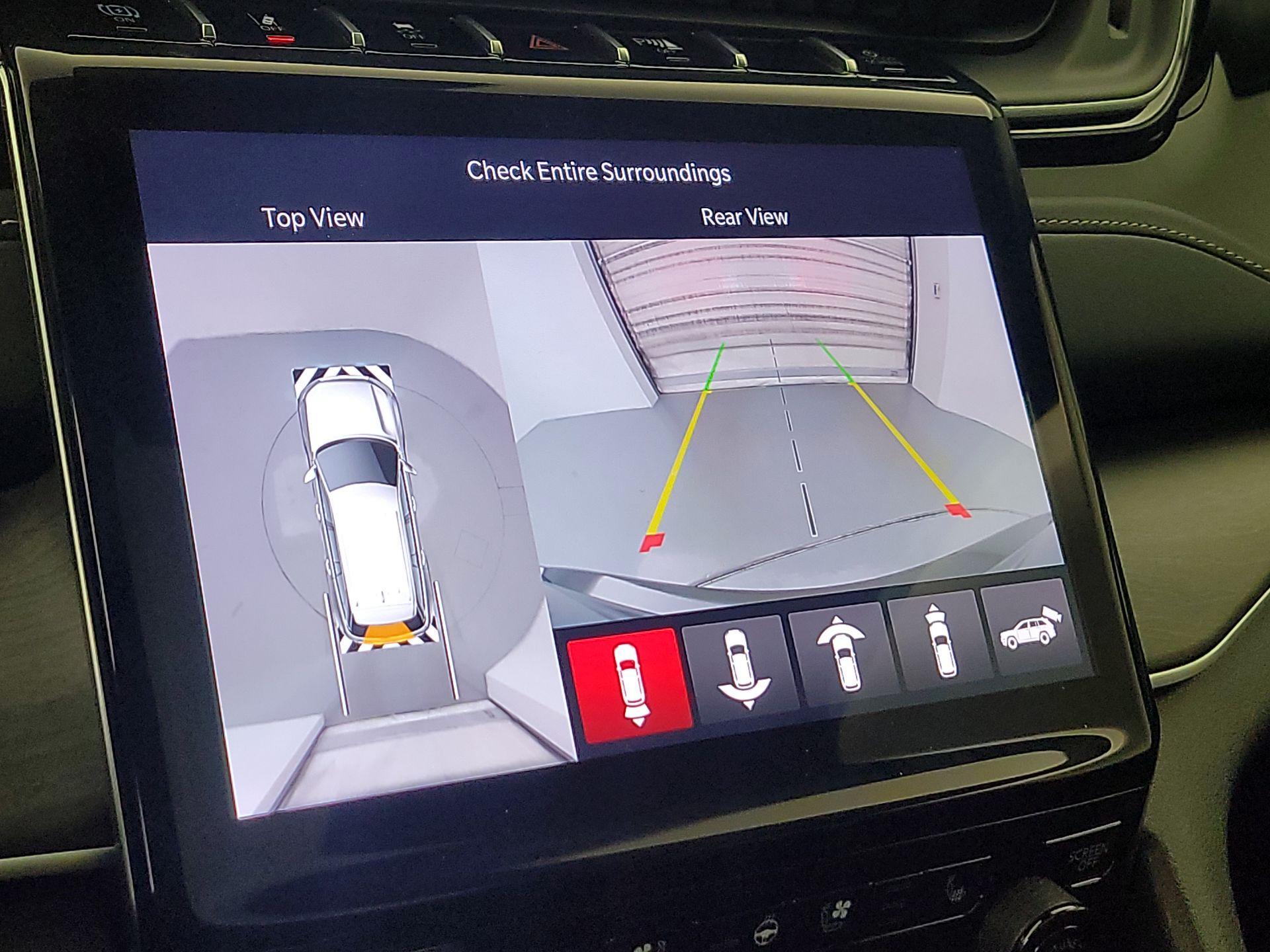 Thumbnail: 2024 Jeep Grand Cherokee - 15