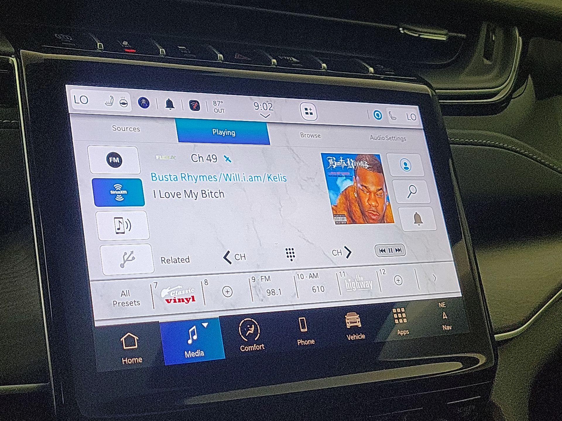 Thumbnail: 2024 Jeep Grand Cherokee - 16