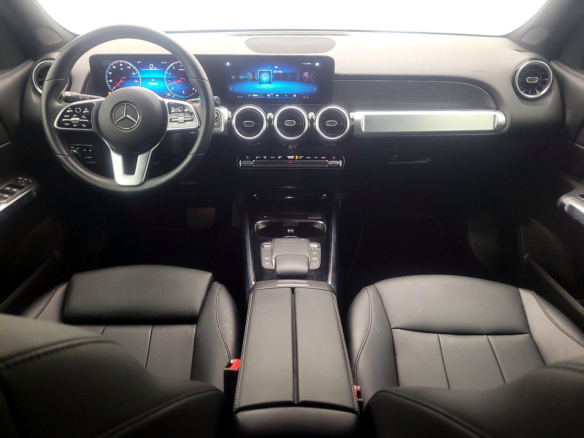 Thumbnail: 2022 Mercedes-Benz GLB - 9