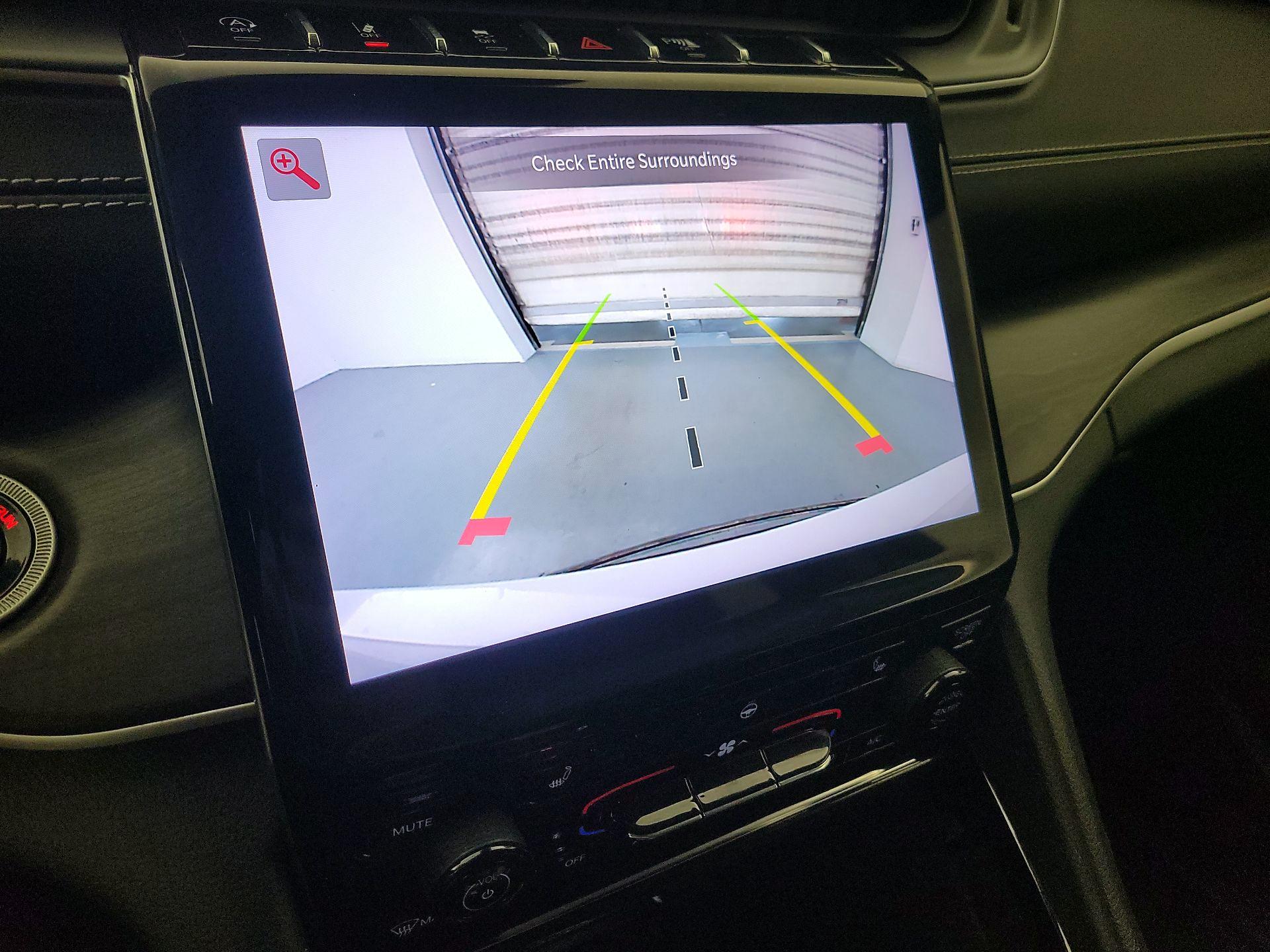 Thumbnail: 2021 Jeep Grand Cherokee L - 15