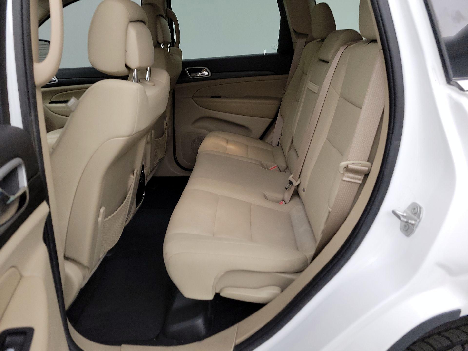 Thumbnail: 2021 Jeep Grand Cherokee - 19