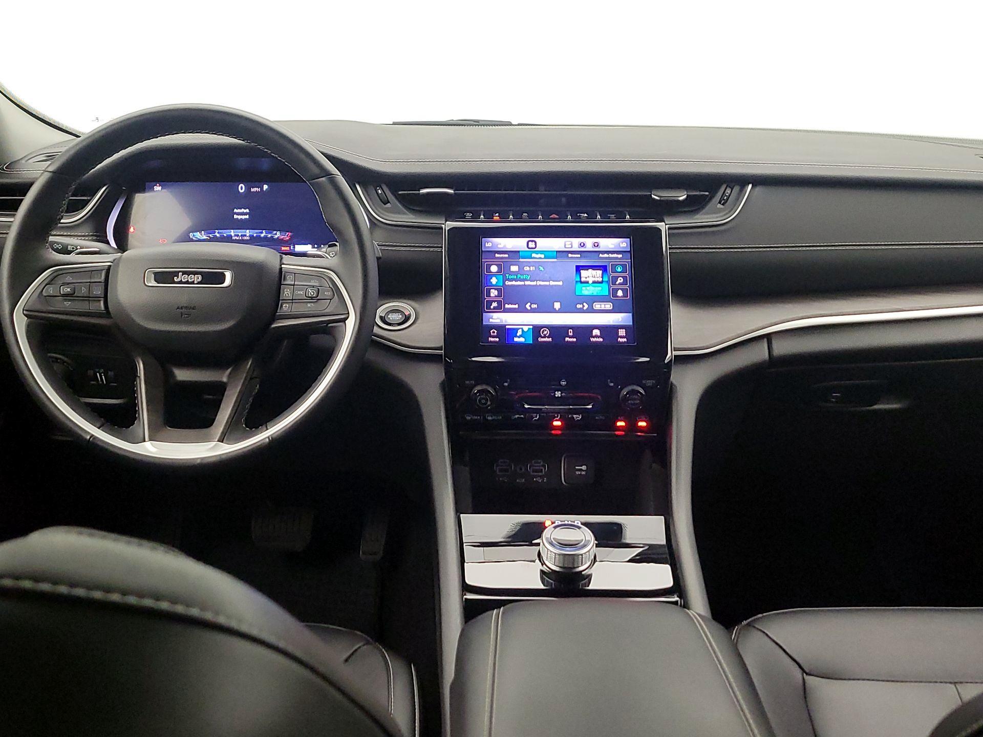 Thumbnail: 2022 Jeep Grand Cherokee - 9