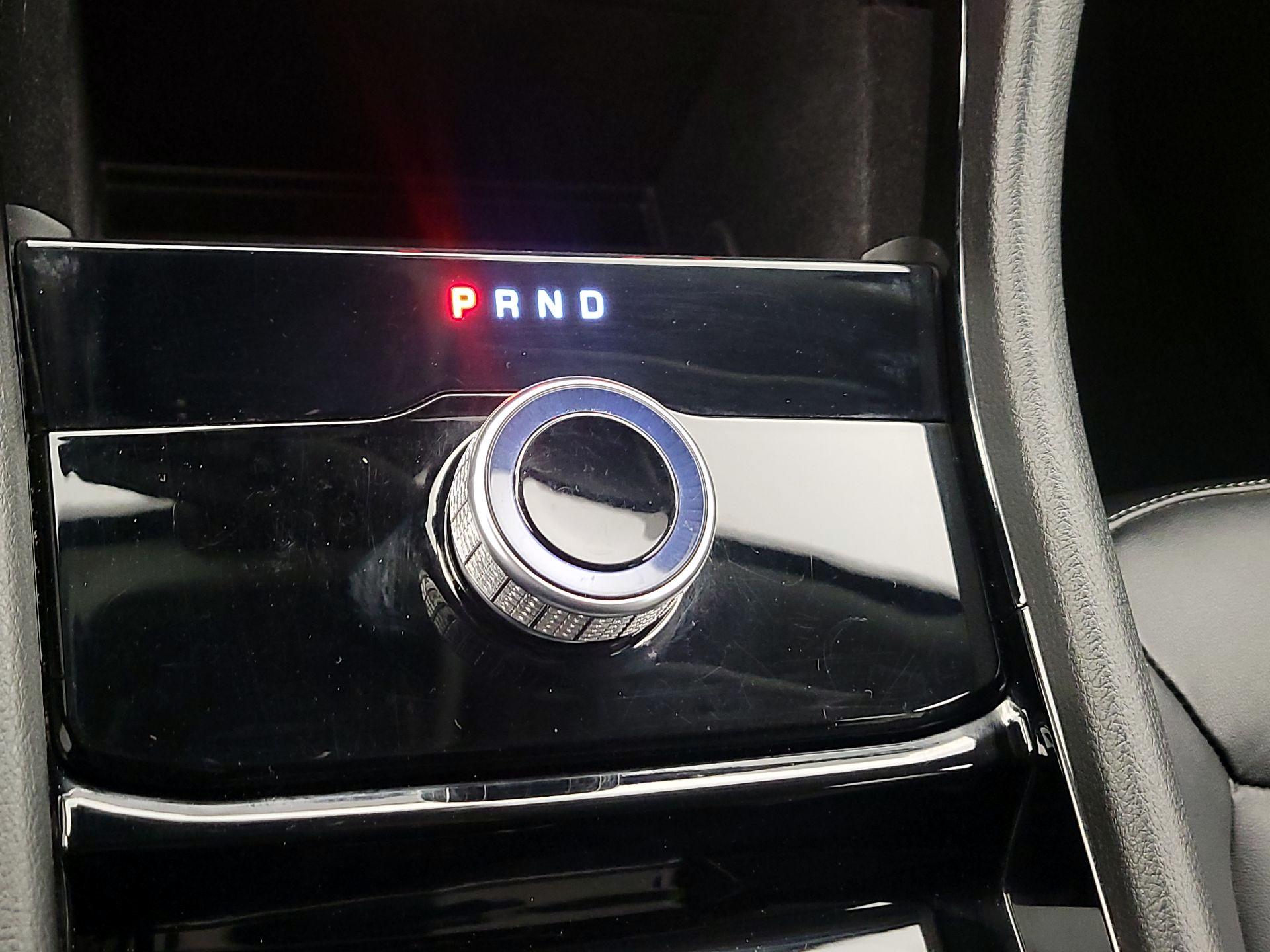 Thumbnail: 2022 Jeep Grand Cherokee - 17