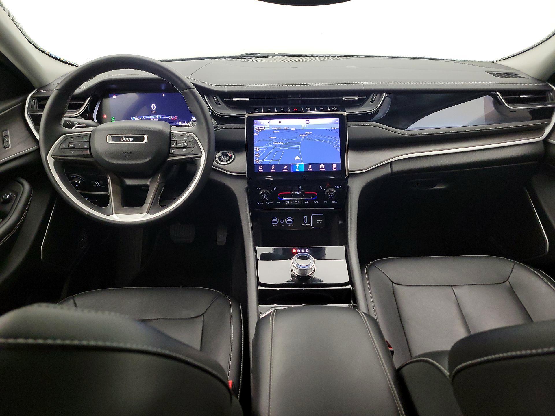 Thumbnail: 2022 Jeep Grand Cherokee - 9