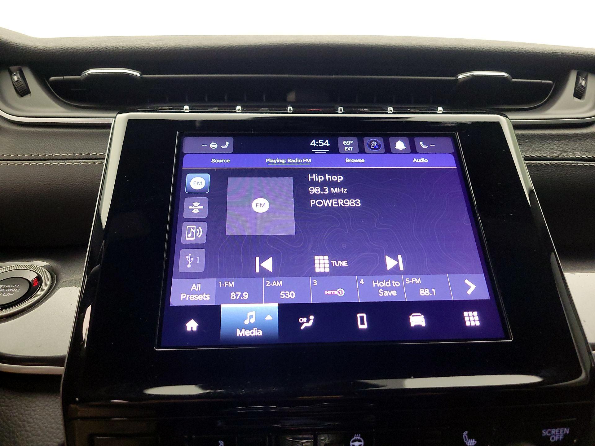 Thumbnail: 2023 Jeep Grand Cherokee - 15