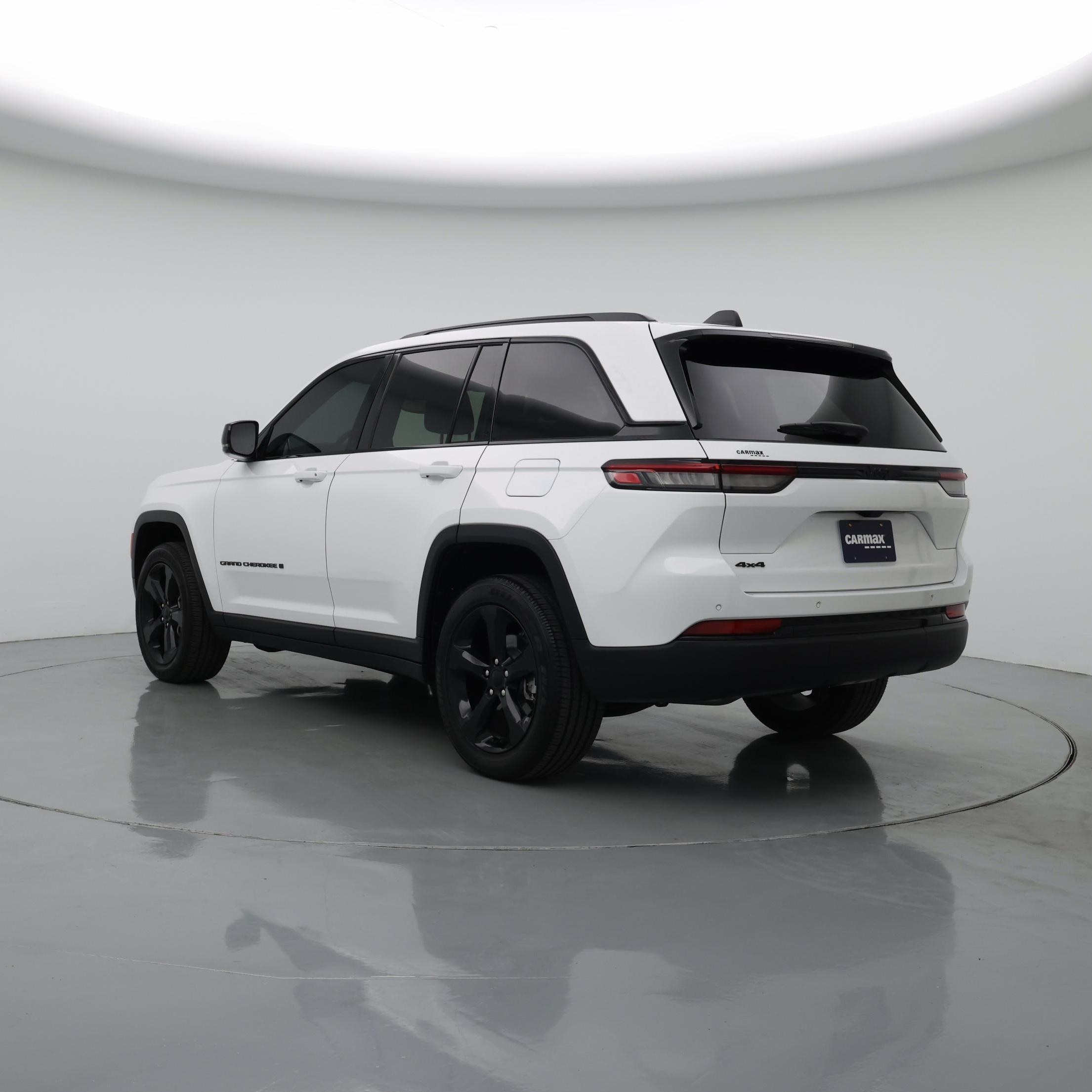 Thumbnail: 2023 Jeep Grand Cherokee - 2