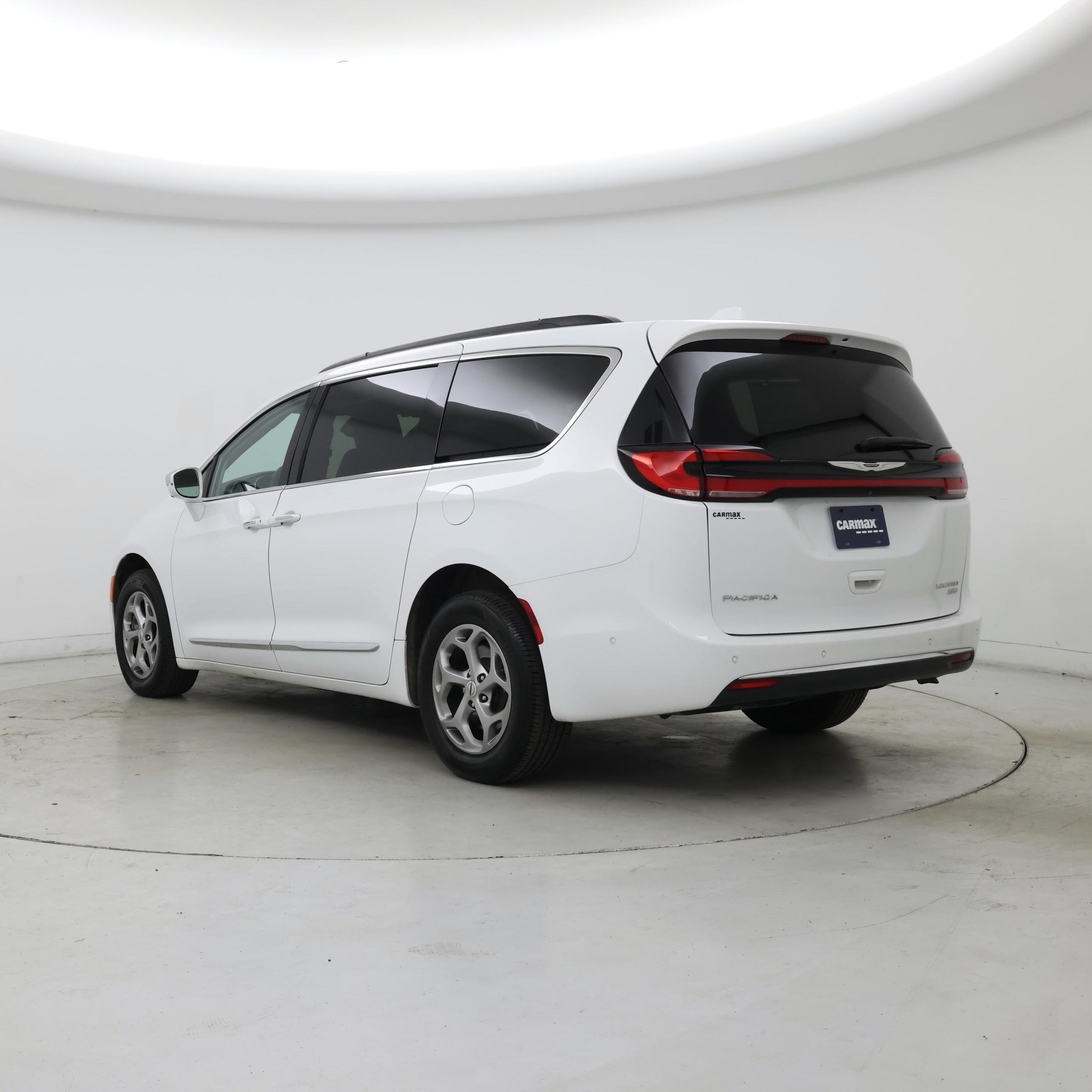 Thumbnail: 2022 Chrysler Pacifica - 2