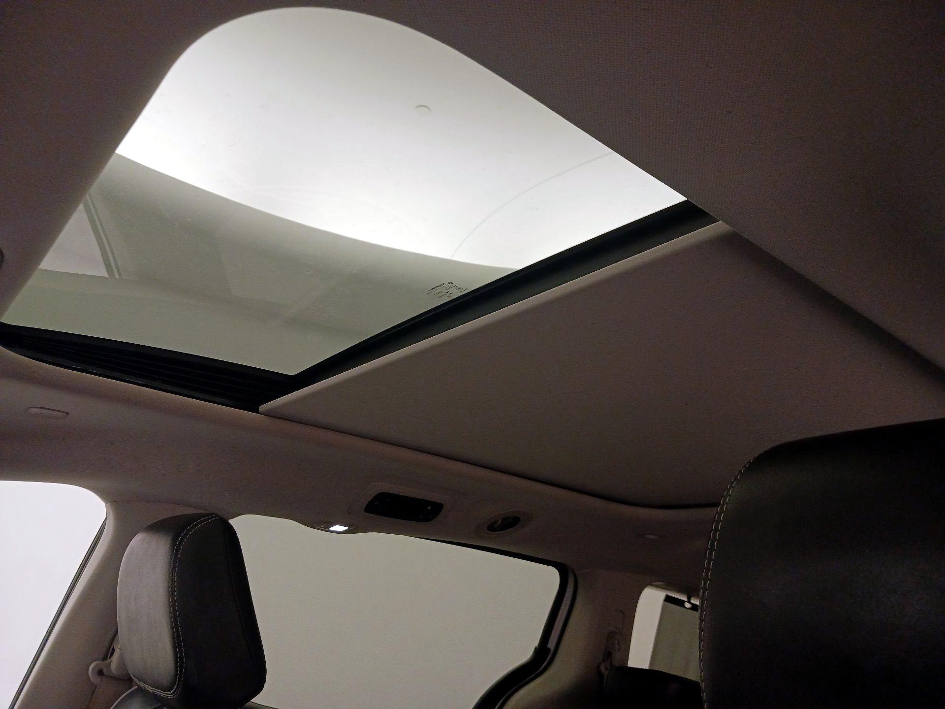 Thumbnail: 2022 Chrysler Pacifica - 20