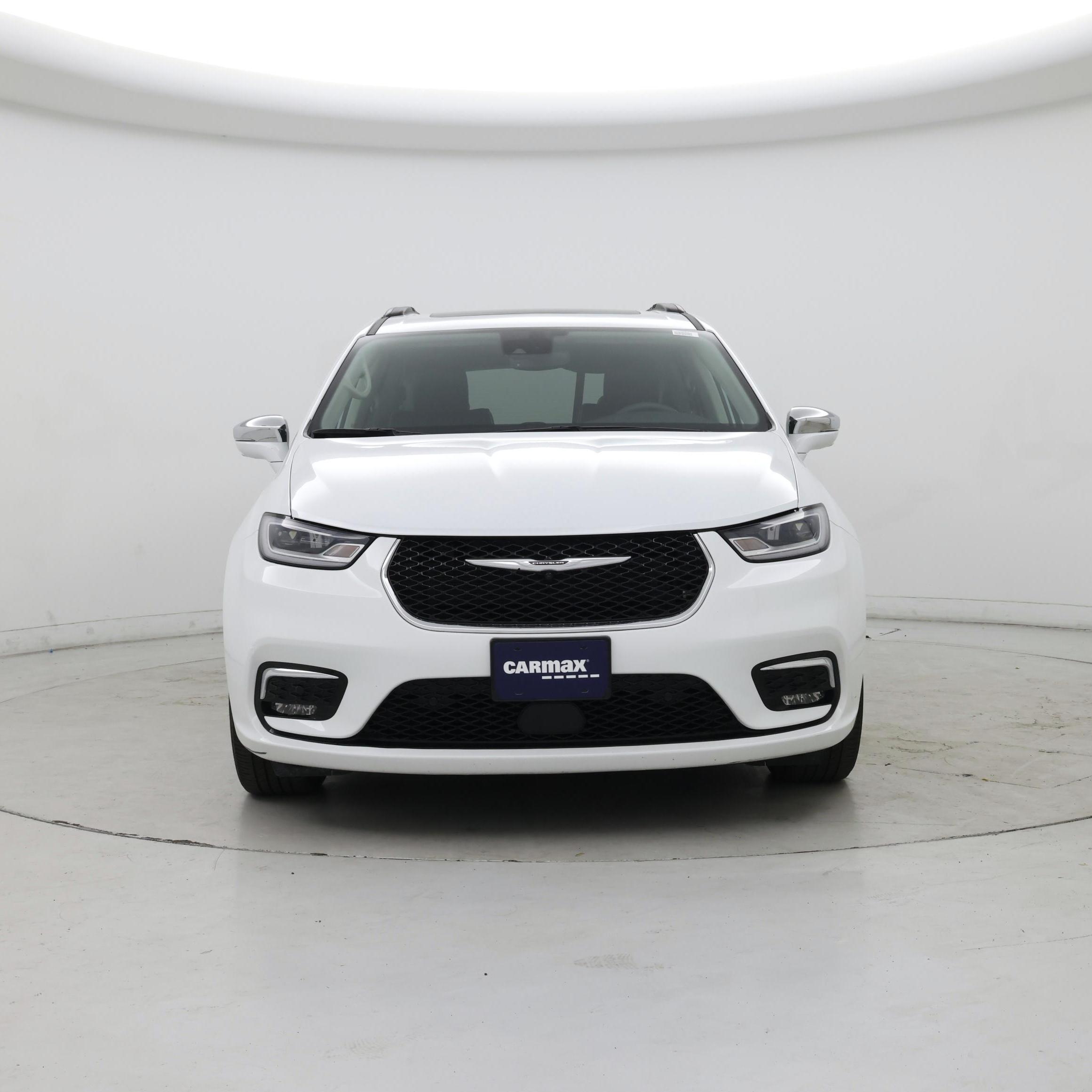 Thumbnail: 2022 Chrysler Pacifica - 5