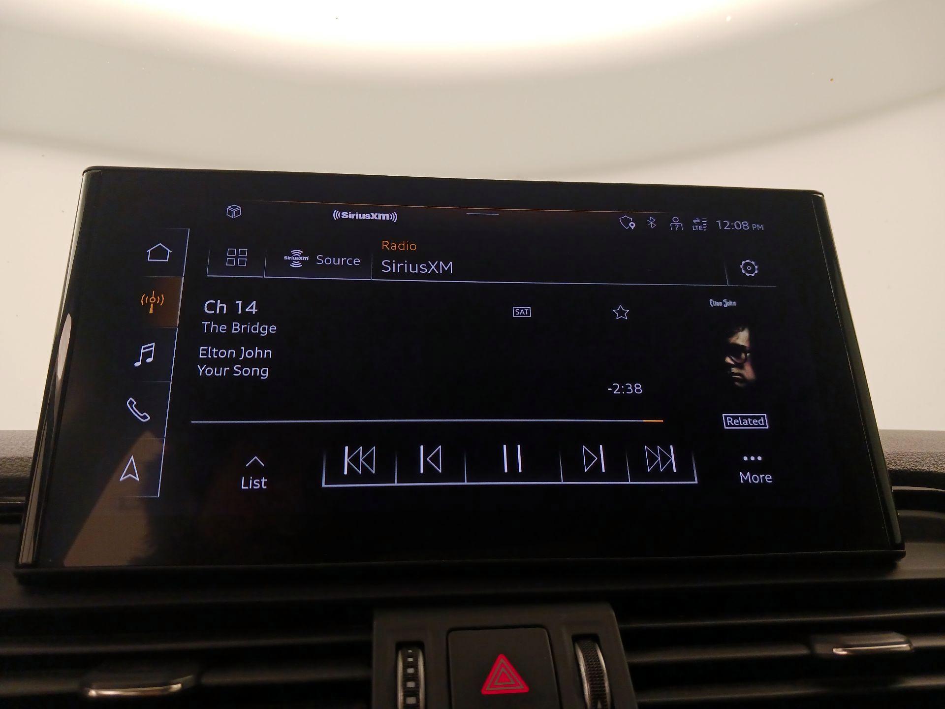 Thumbnail: 2021 Audi Q5 - 15