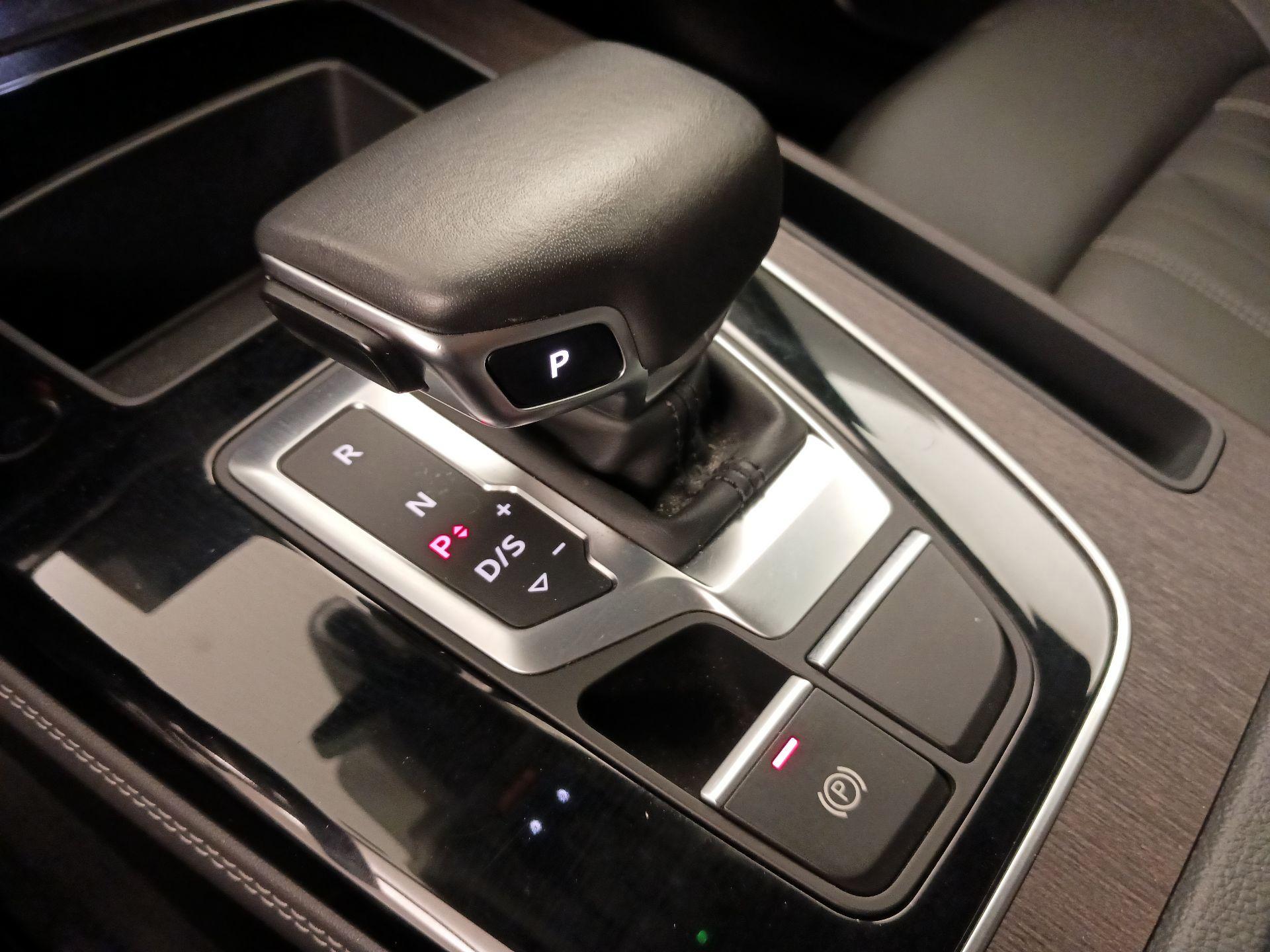 Thumbnail: 2021 Audi Q5 - 17