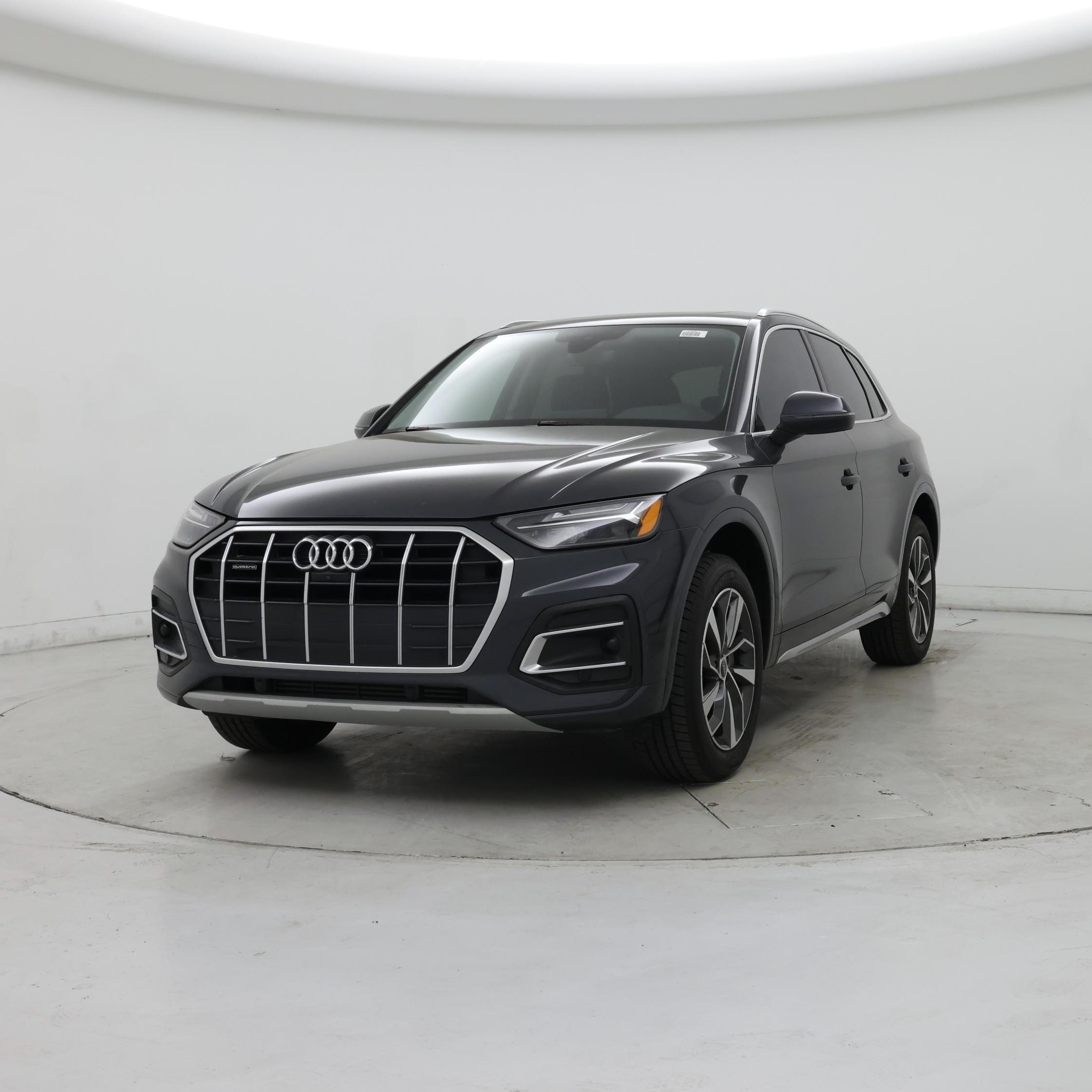 Thumbnail: 2021 Audi Q5 - 4