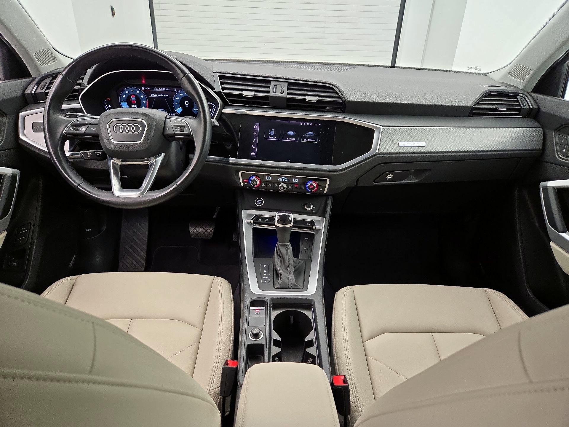 Thumbnail: 2022 Audi Q3 - 9