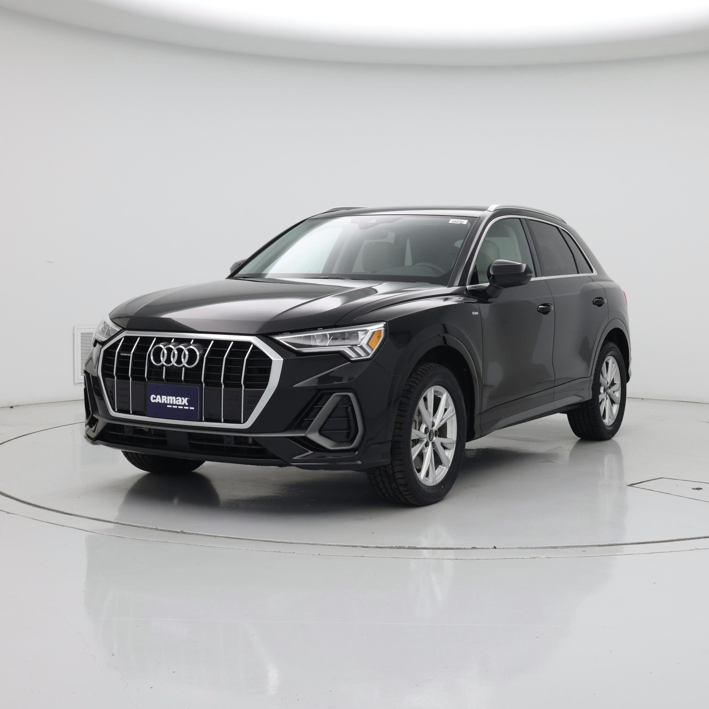 Thumbnail: 2022 Audi Q3 - 4