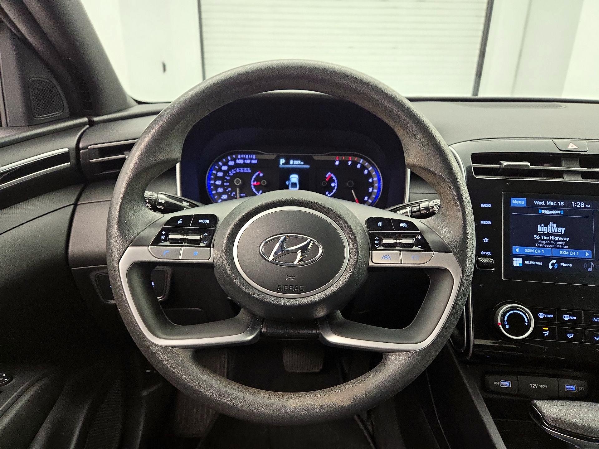 Thumbnail: 2022 Hyundai Santa Cruz - 10