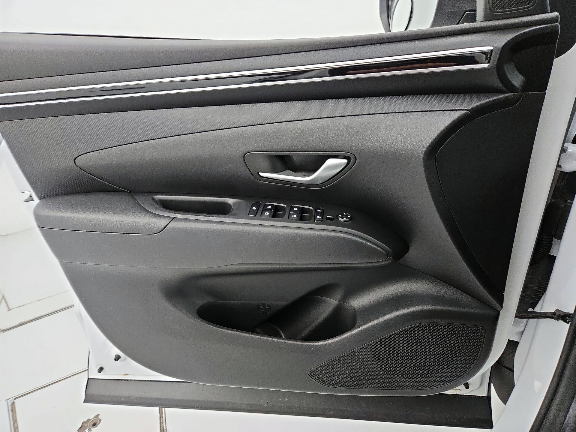 Thumbnail: 2022 Hyundai Santa Cruz - 12